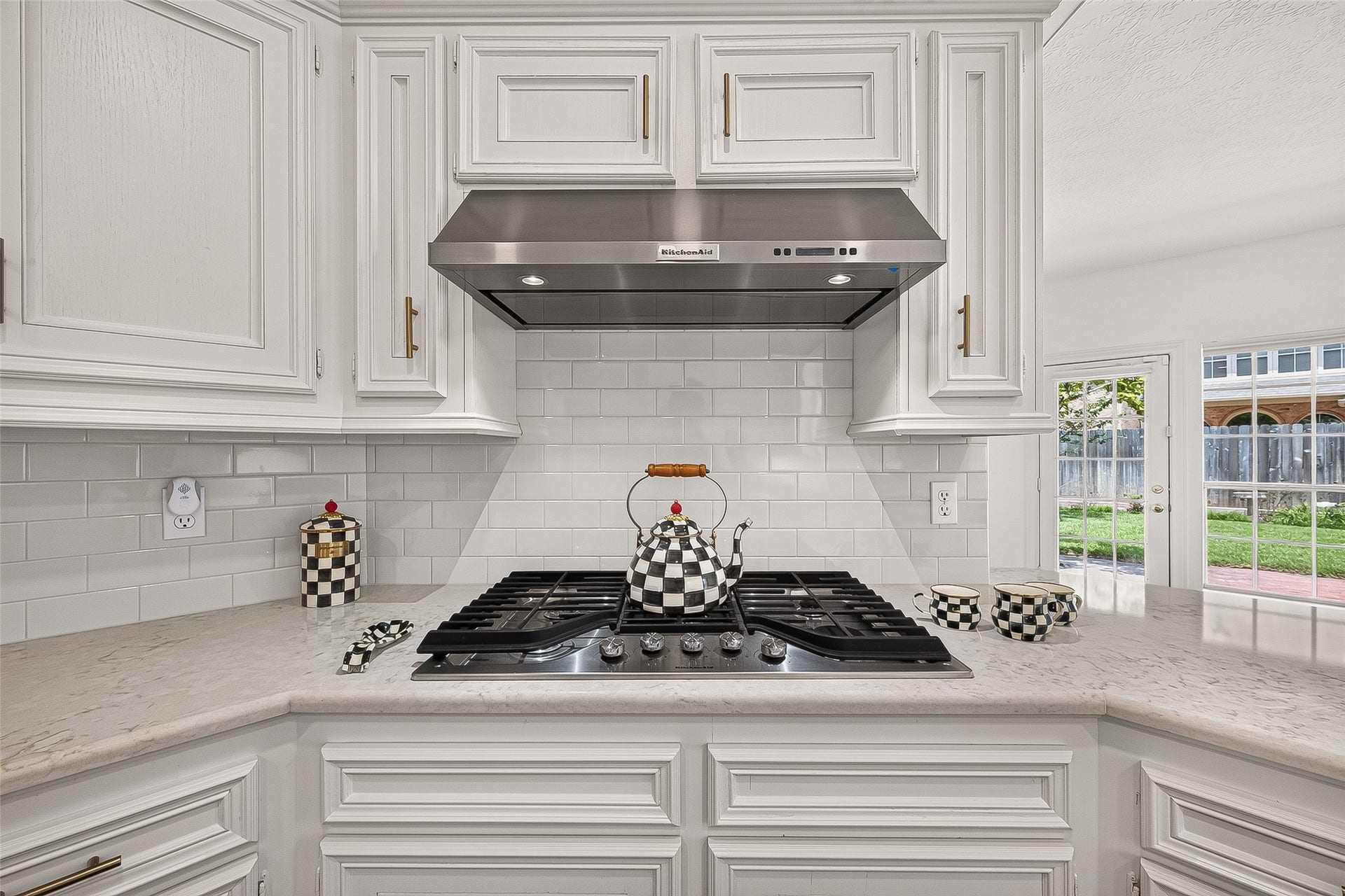 3403 Driftwood Court, Sugar Land, TX 77478 3403 Driftwood Court, Sugar Land, TX 77478