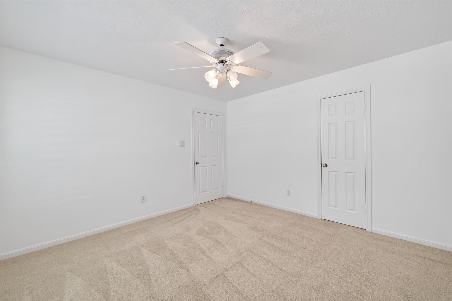 3403 Driftwood Court, Sugar Land, TX 77478 3403 Driftwood Court, Sugar Land, TX 77478