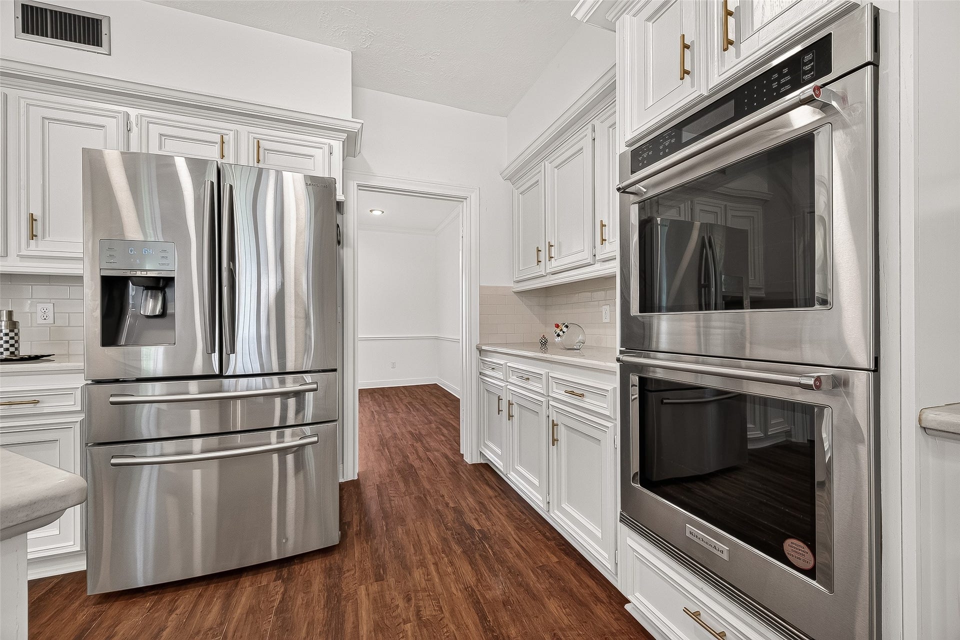 3403 Driftwood Court, Sugar Land, TX 77478 3403 Driftwood Court, Sugar Land, TX 77478