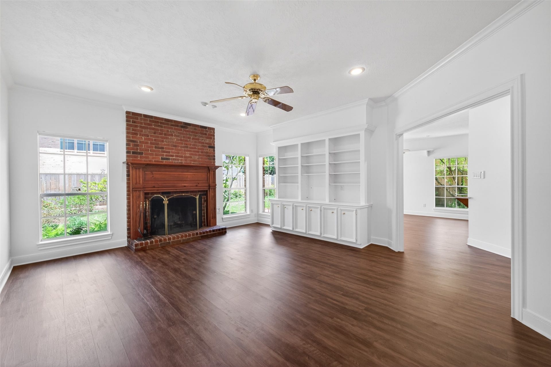 3403 Driftwood Court, Sugar Land, TX 77478 3403 Driftwood Court, Sugar Land, TX 77478