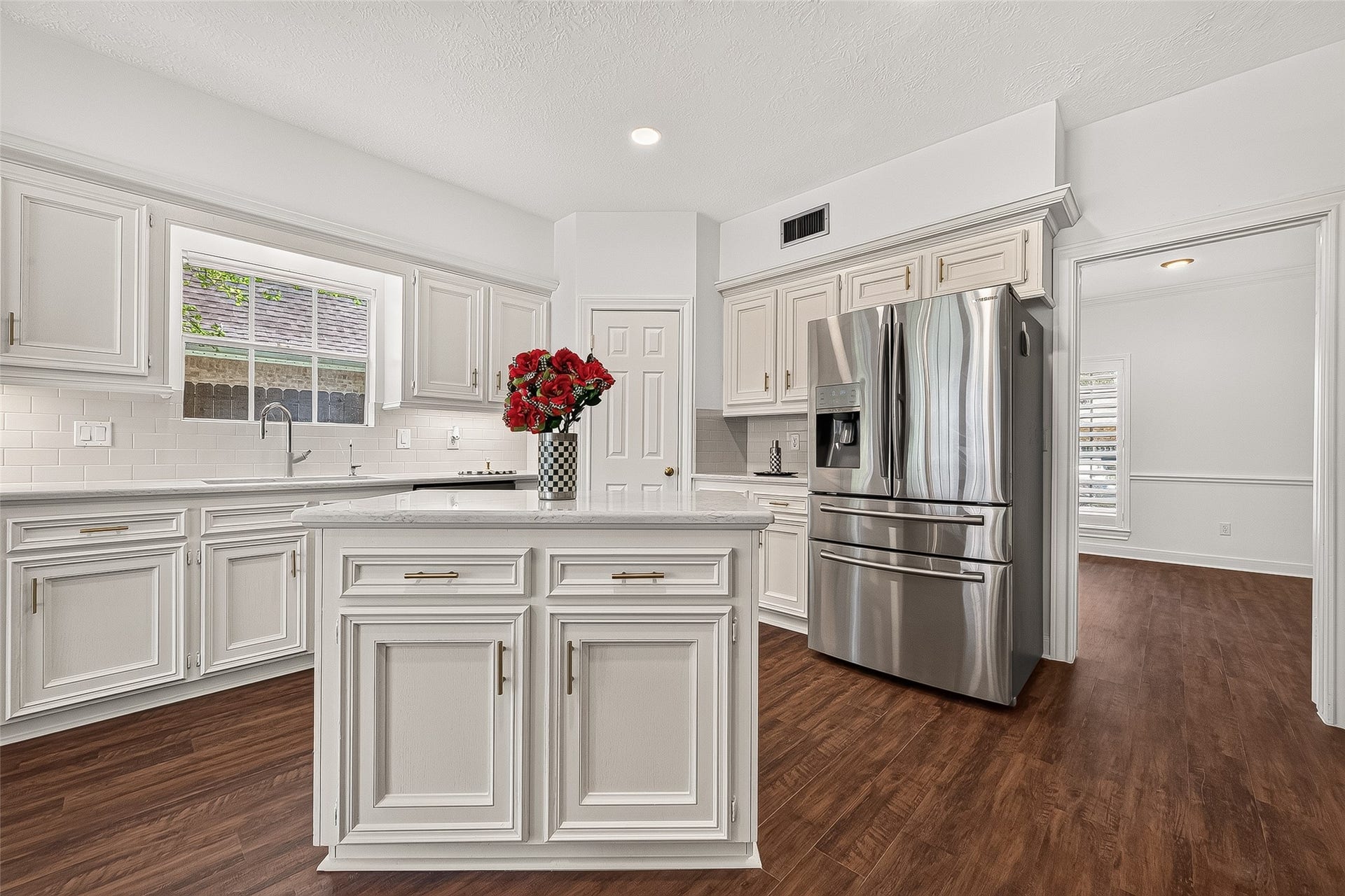 3403 Driftwood Court, Sugar Land, TX 77478 3403 Driftwood Court, Sugar Land, TX 77478