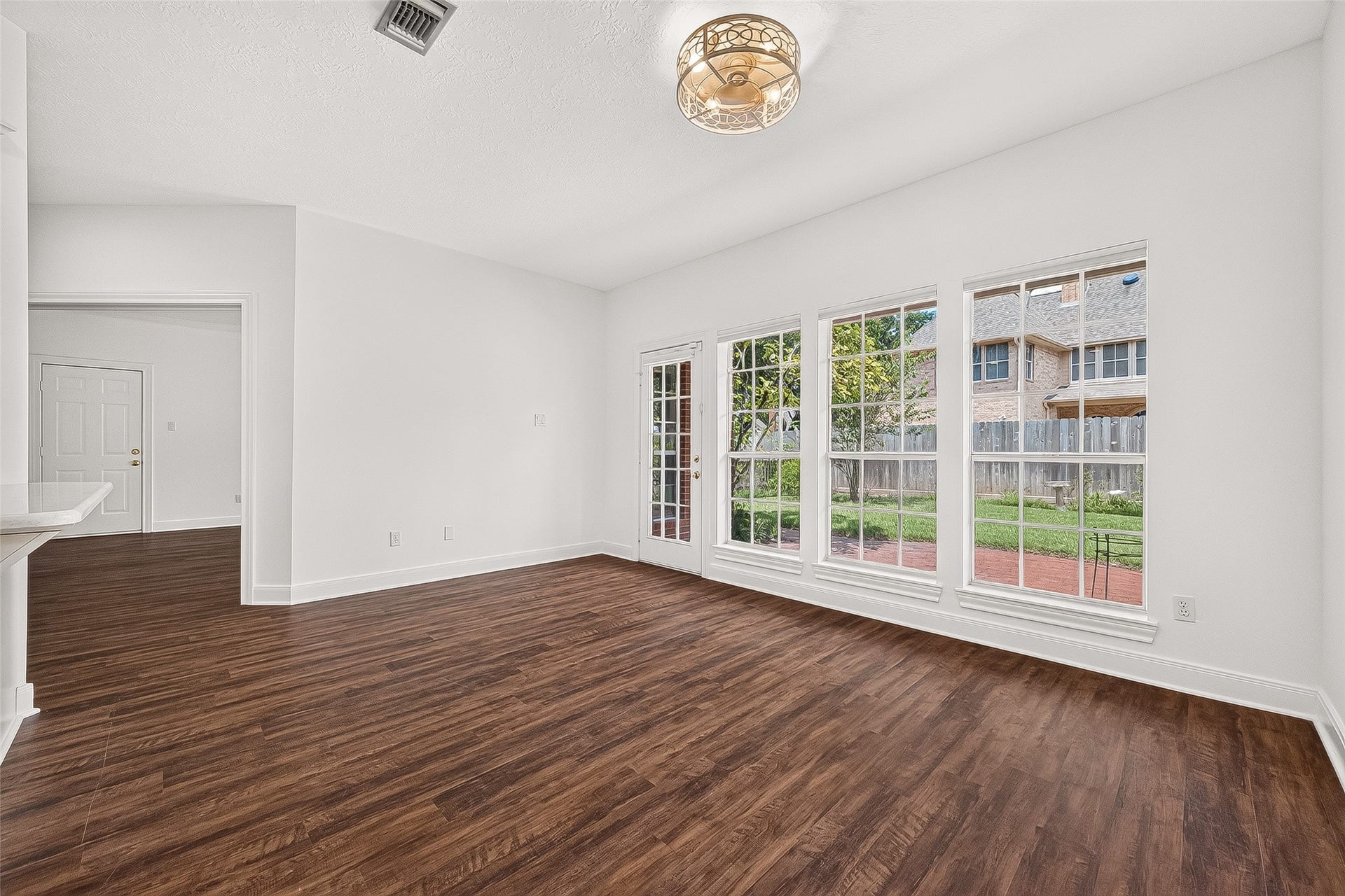 3403 Driftwood Court, Sugar Land, TX 77478 3403 Driftwood Court, Sugar Land, TX 77478