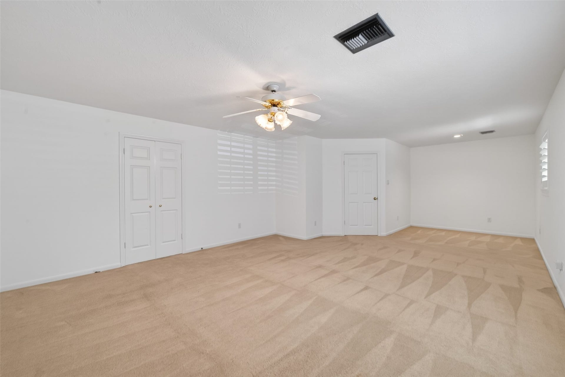 3403 Driftwood Court, Sugar Land, TX 77478 3403 Driftwood Court, Sugar Land, TX 77478