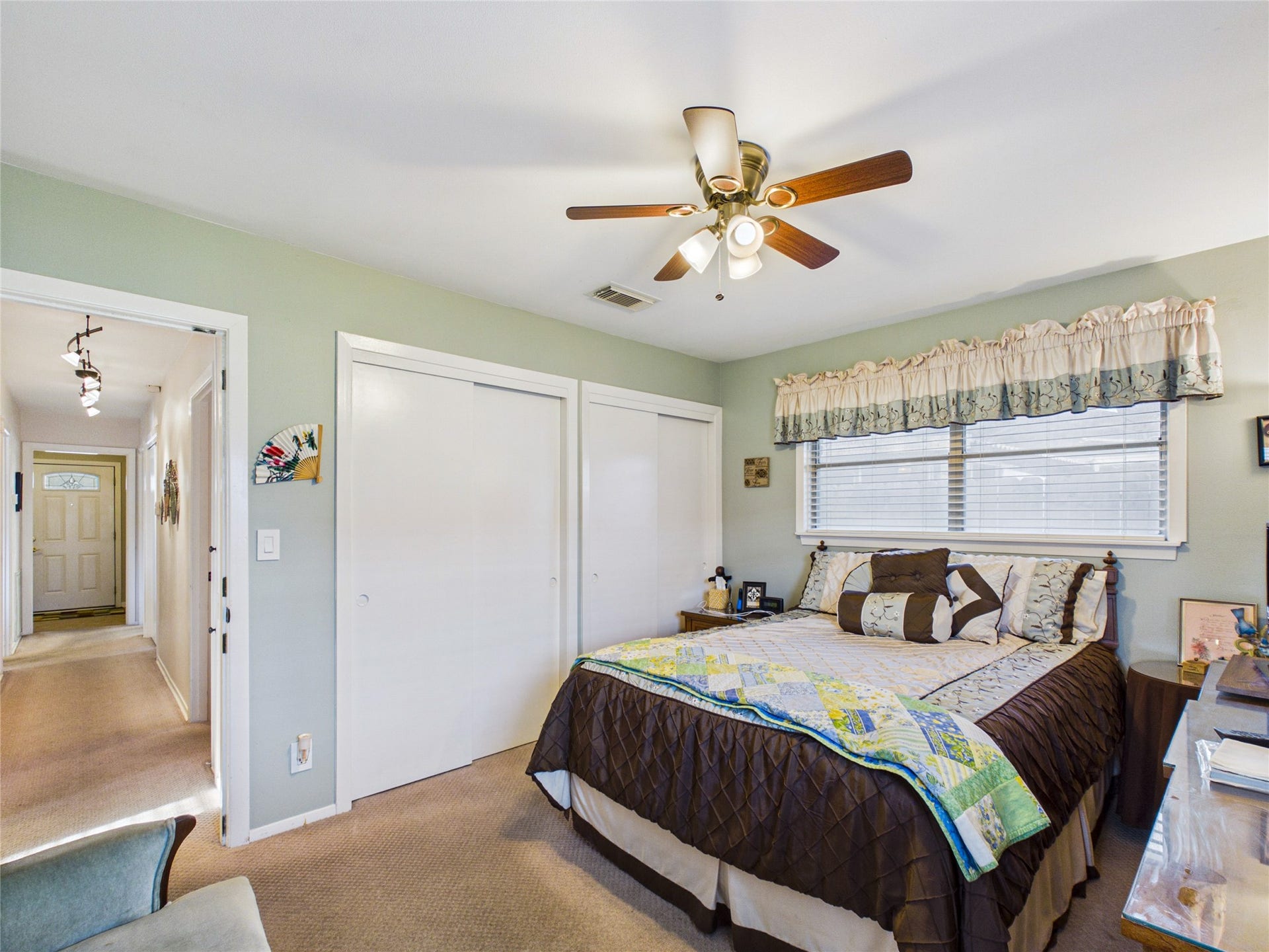 858 Shawnee Street, Houston, TX 77034 858 Shawnee Street, Houston, TX 77034