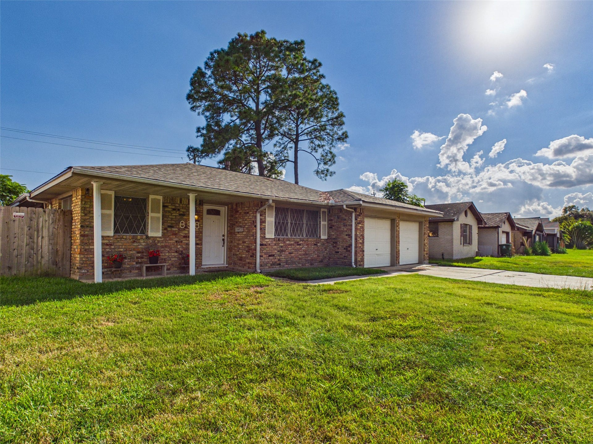 858 Shawnee Street, Houston, TX 77034 858 Shawnee Street, Houston, TX 77034