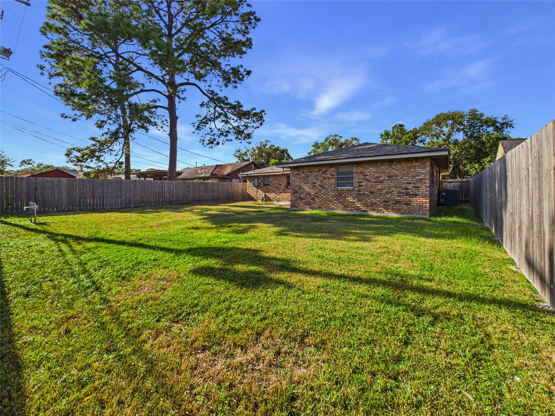858 Shawnee Street, Houston, TX 77034 858 Shawnee Street, Houston, TX 77034