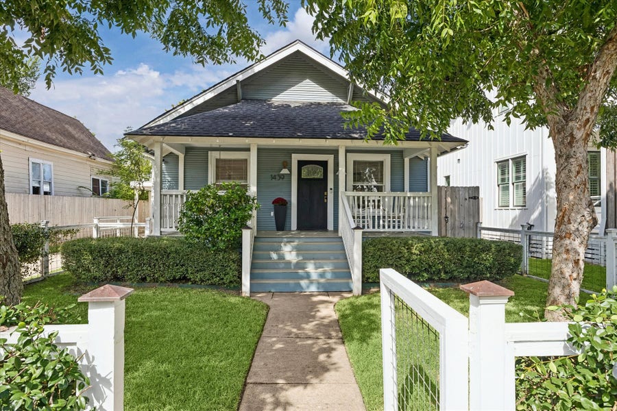 Property photo for 1439 Ashland Street, Houston, TX