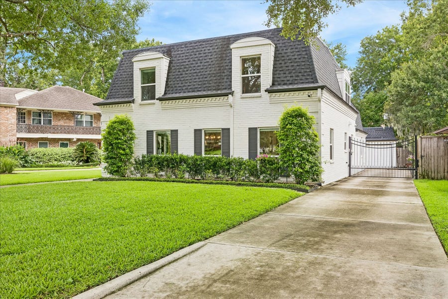 Property photo for 215 Greenpark Drive, Houston, TX