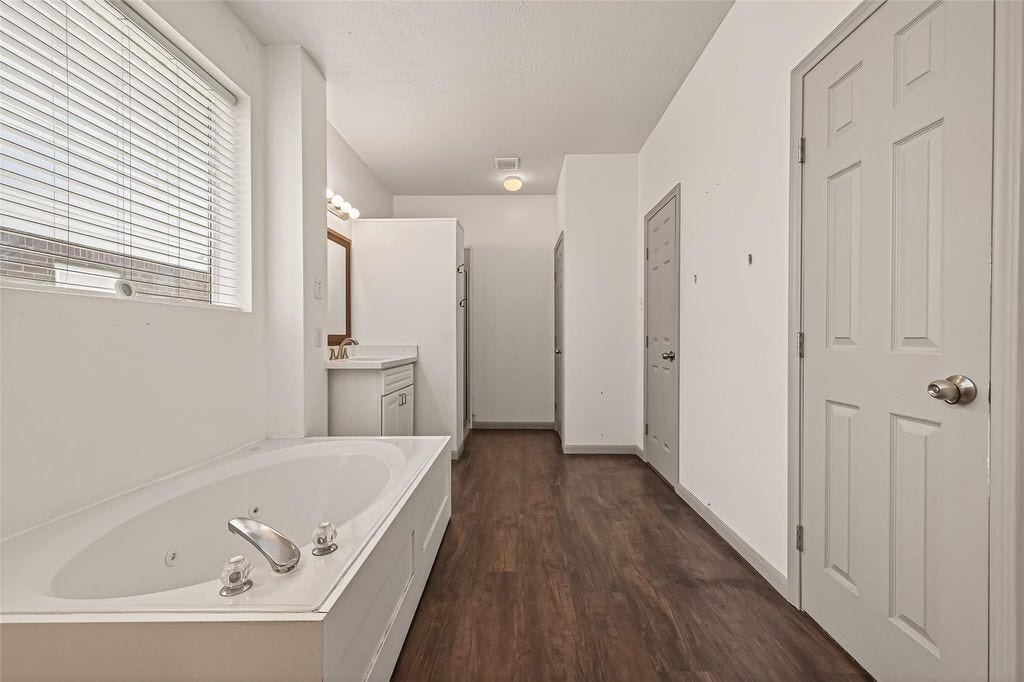 6606 Belmont Bend, Katy, TX 77450 6606 Belmont Bend, Katy, TX 77450