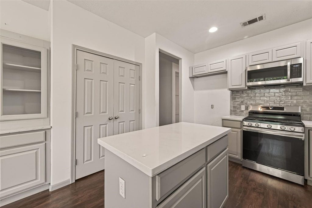 6606 Belmont Bend, Katy, TX 77450 6606 Belmont Bend, Katy, TX 77450