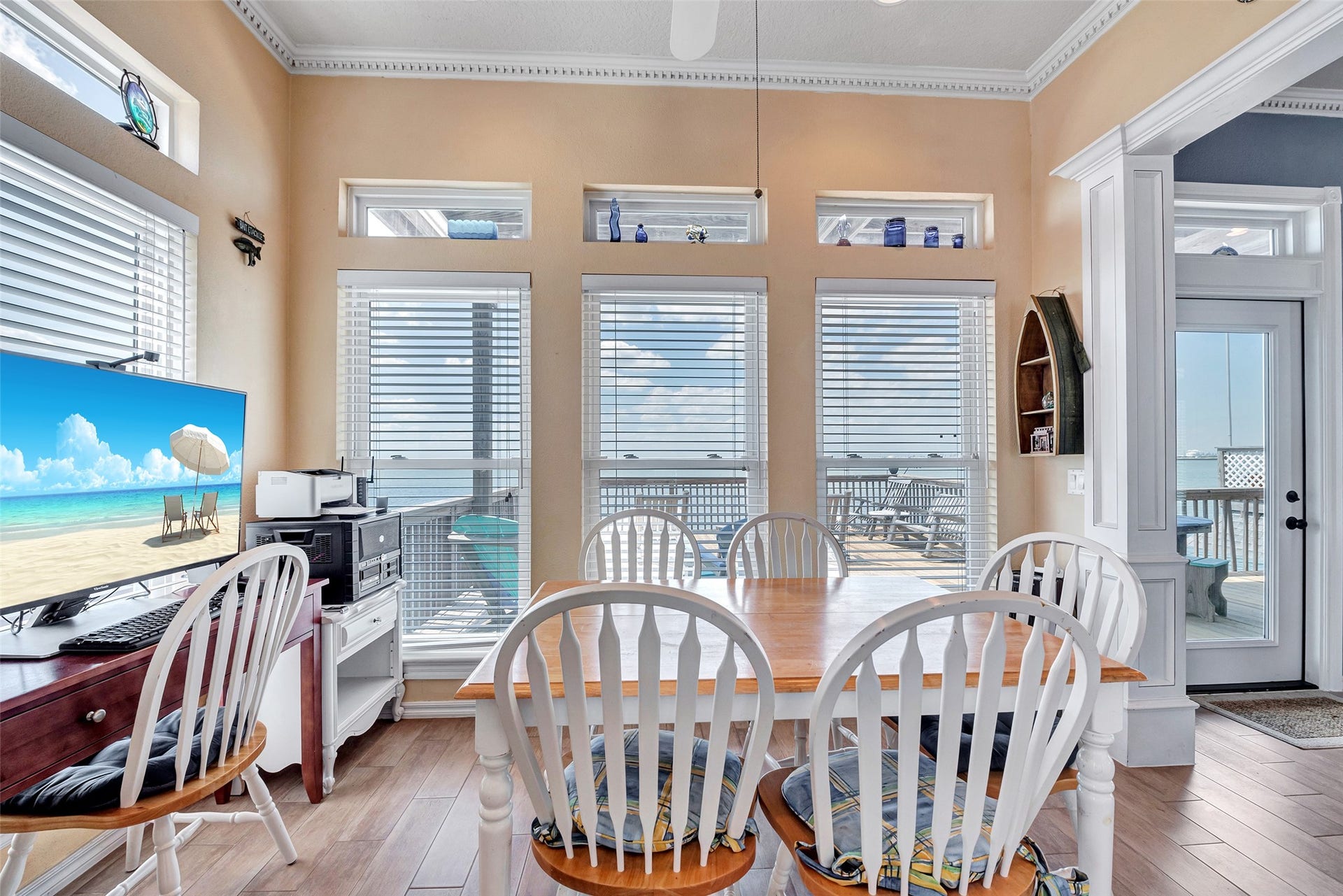 247 Isles End Road, Tiki Island, TX 77554 247 Isles End Road, Tiki Island, TX 77554