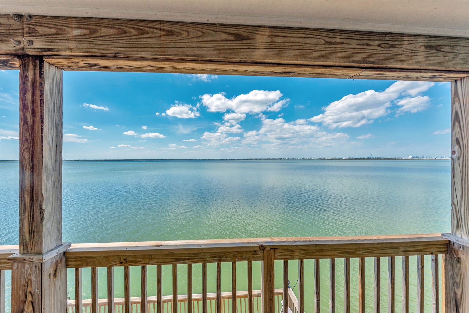 247 Isles End Road, Tiki Island, TX 77554 247 Isles End Road, Tiki Island, TX 77554