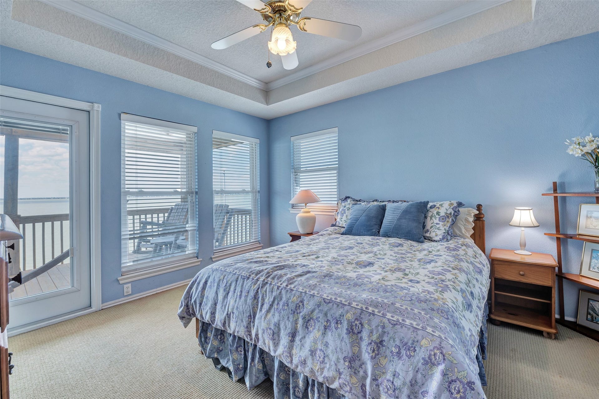 247 Isles End Road, Tiki Island, TX 77554 247 Isles End Road, Tiki Island, TX 77554