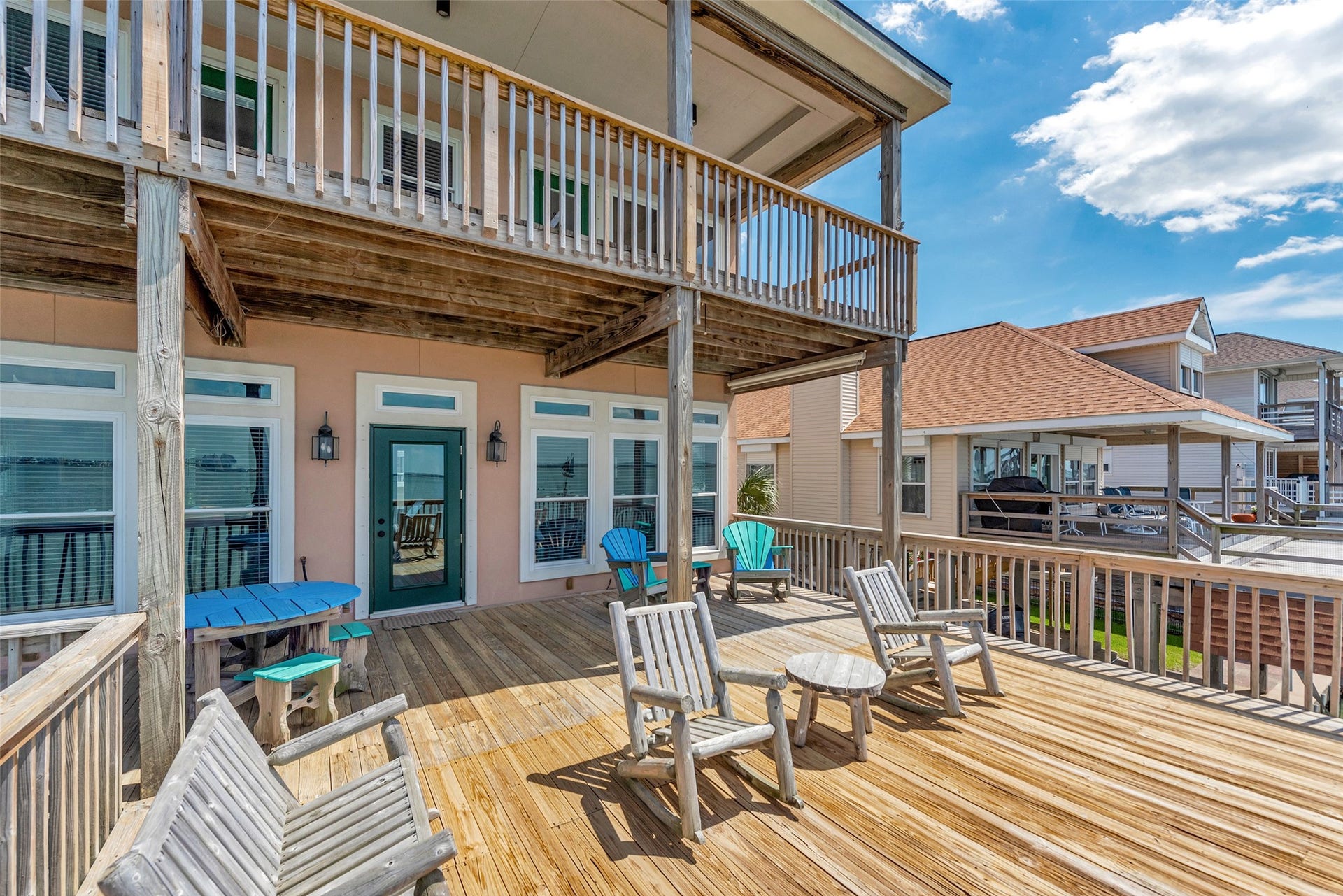 247 Isles End Road, Tiki Island, TX 77554 247 Isles End Road, Tiki Island, TX 77554