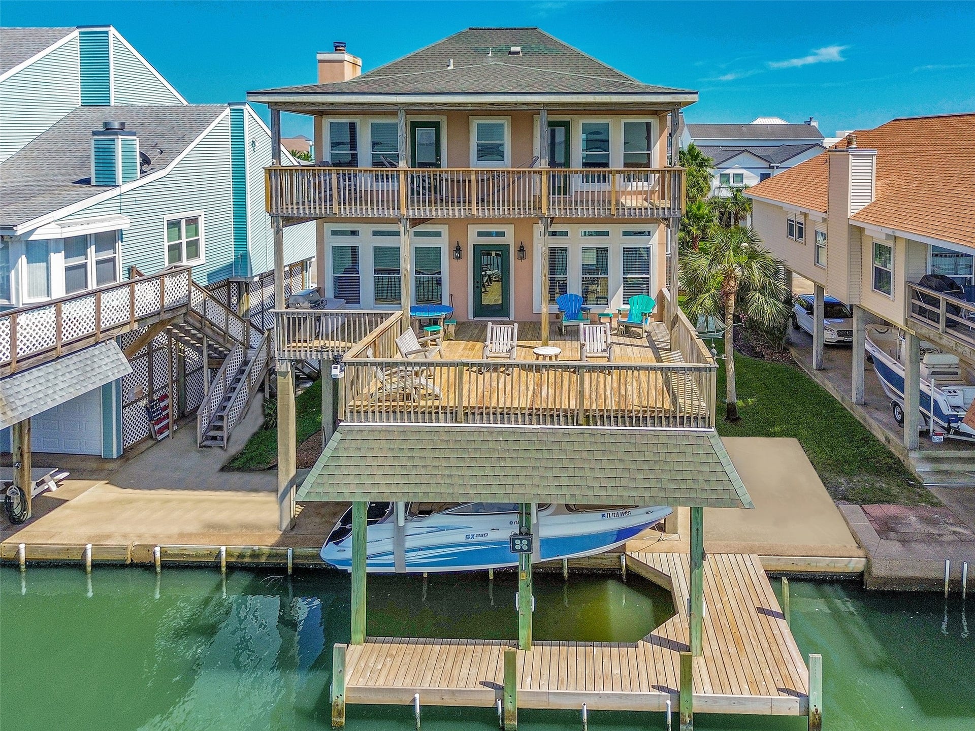 247 Isles End Road, Tiki Island, TX 77554 247 Isles End Road, Tiki Island, TX 77554