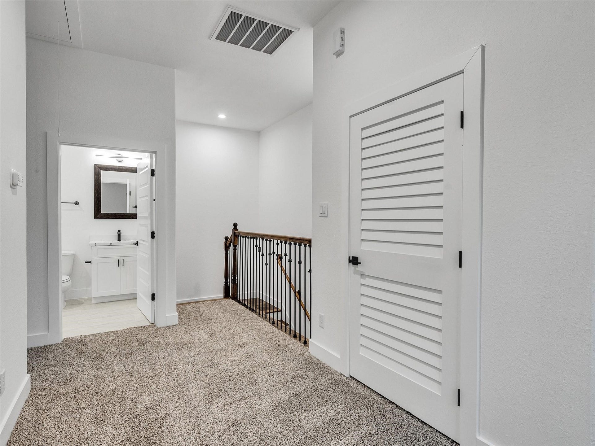 5013 Longmeadow Street, #A/B, Houston, TX 77033 5013 Longmeadow Street, #A/B, Houston, TX 77033