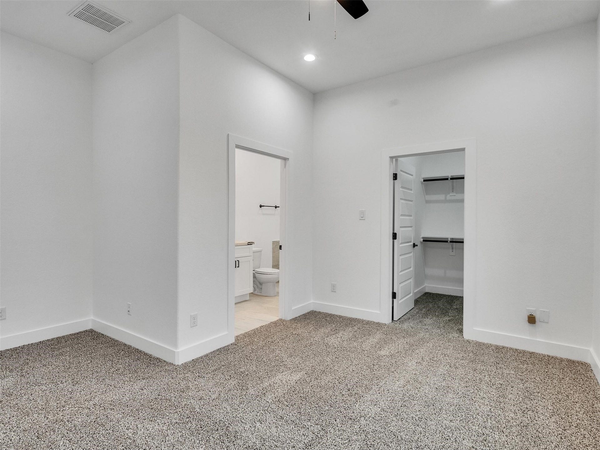 5013 Longmeadow Street, #A/B, Houston, TX 77033 5013 Longmeadow Street, #A/B, Houston, TX 77033