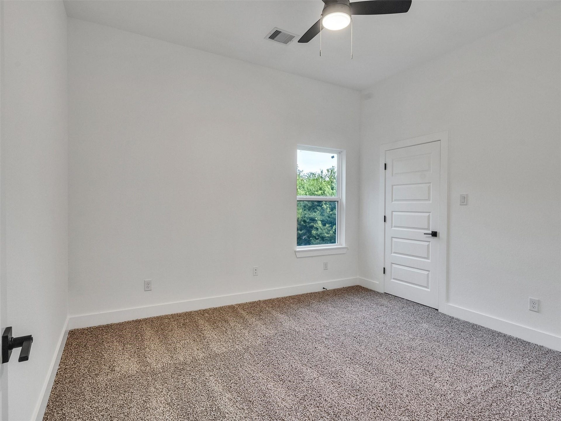 5013 Longmeadow Street, #A/B, Houston, TX 77033 5013 Longmeadow Street, #A/B, Houston, TX 77033