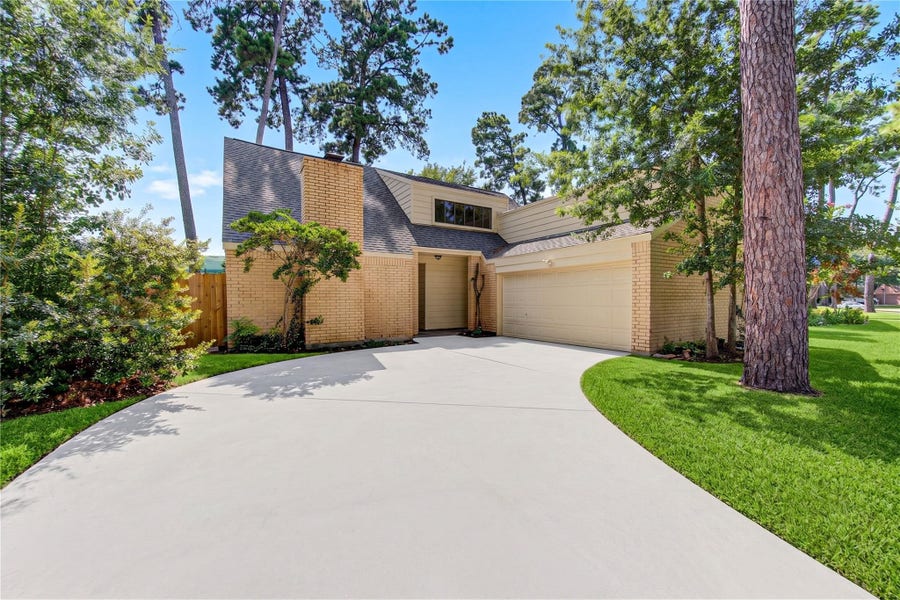 Property photo for 25027 Barmby Drive, Spring, TX