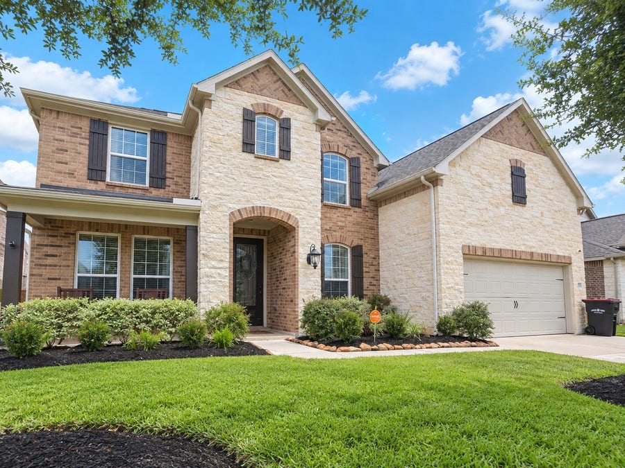 Property photo for 2907 Cooper Hawk Lane, Richmond, TX