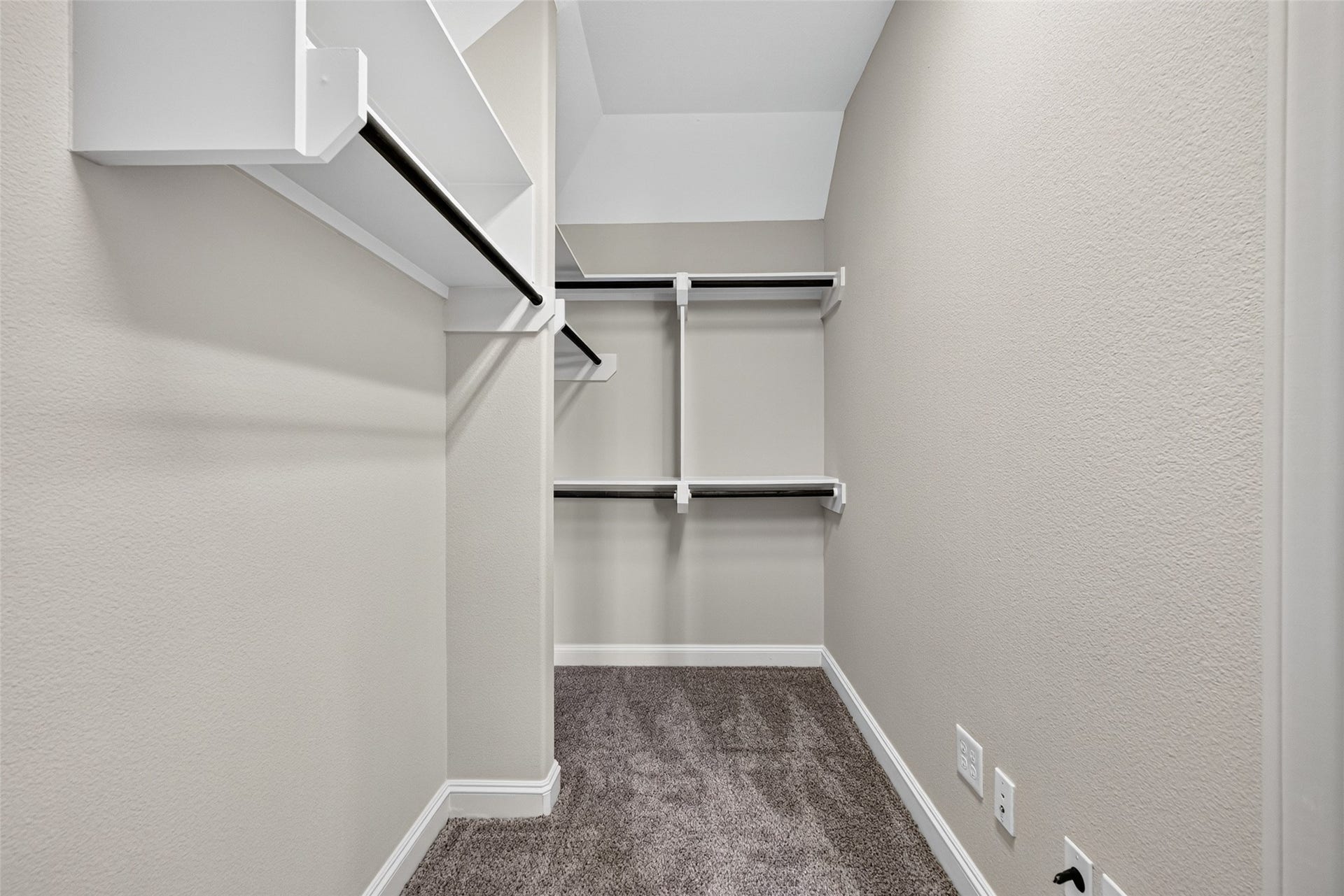 9948 Woodwind Lane N, Houston, TX 77025 9948 Woodwind Lane N, Houston, TX 77025