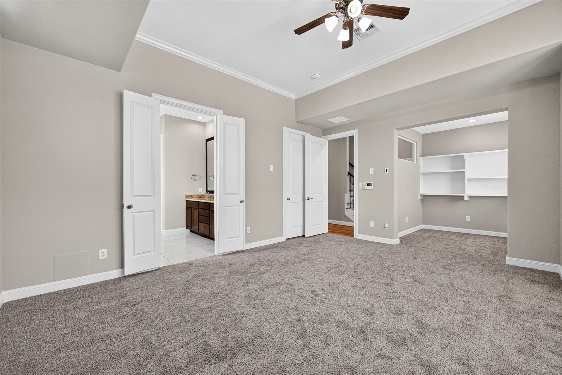 9948 Woodwind Lane N, Houston, TX 77025 9948 Woodwind Lane N, Houston, TX 77025