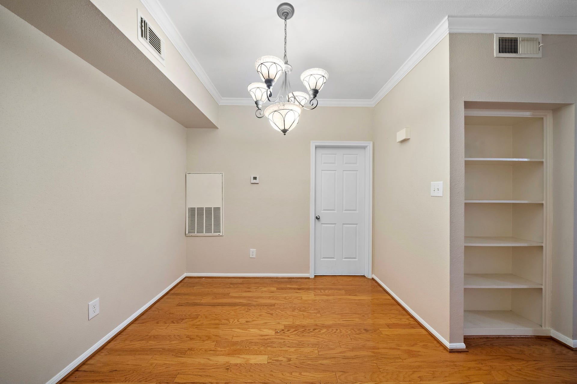2255 Braeswood Park Drive, #310, Houston, TX 77030 2255 Braeswood Park Drive, #310, Houston, TX 77030