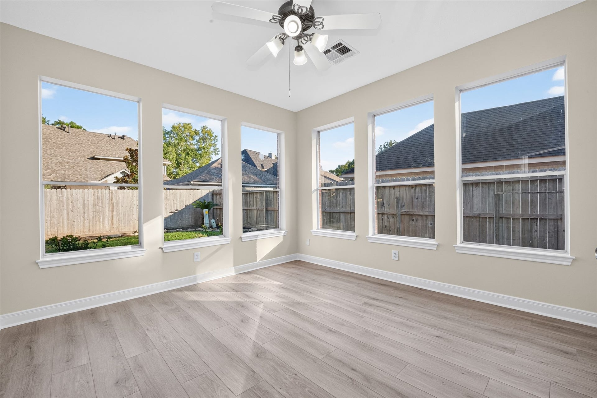 3610 Forest Row Drive, Houston, TX 77345 3610 Forest Row Drive, Houston, TX 77345