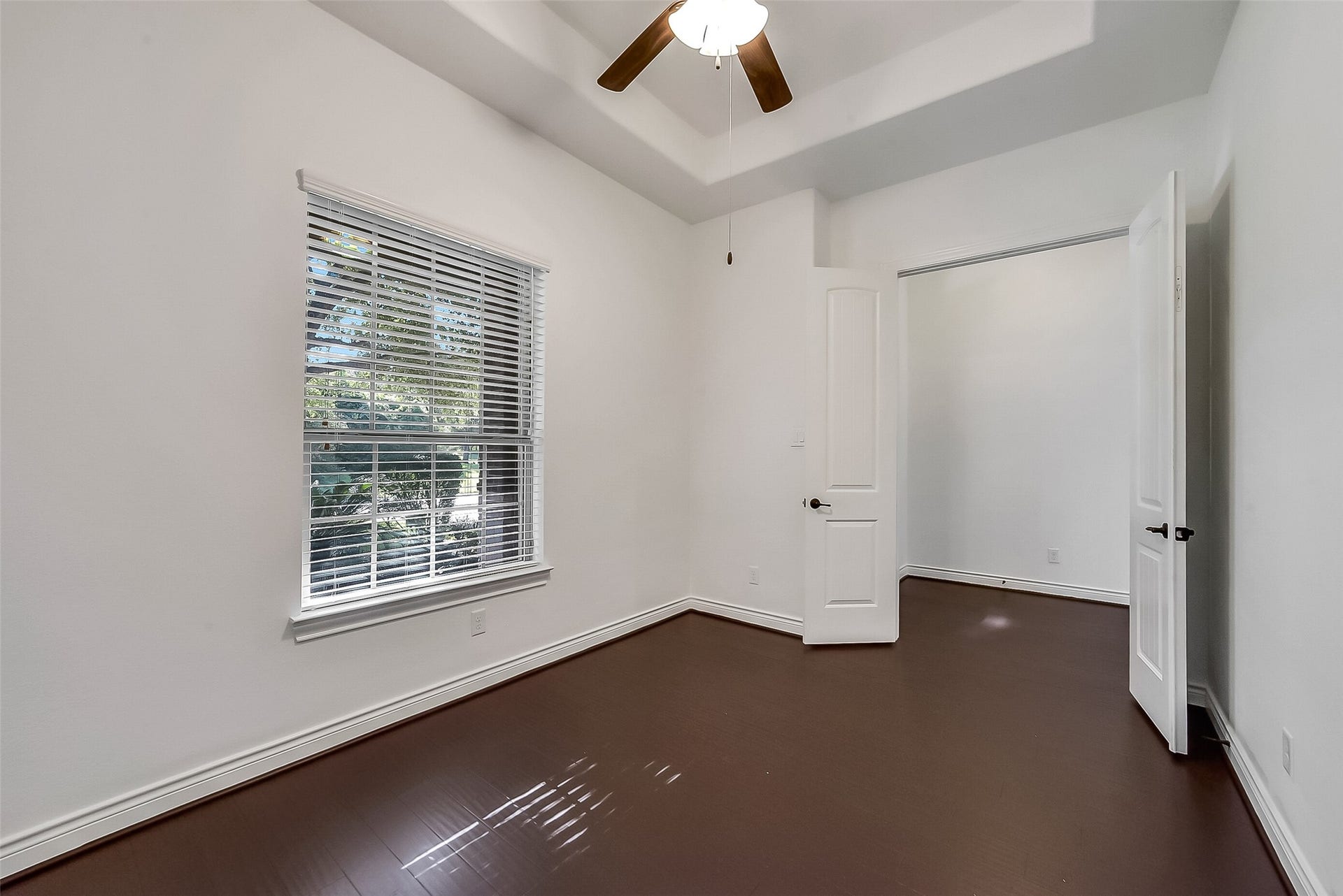 95 S Greenprint Circle, Tomball, TX 77375 95 S Greenprint Circle, Tomball, TX 77375