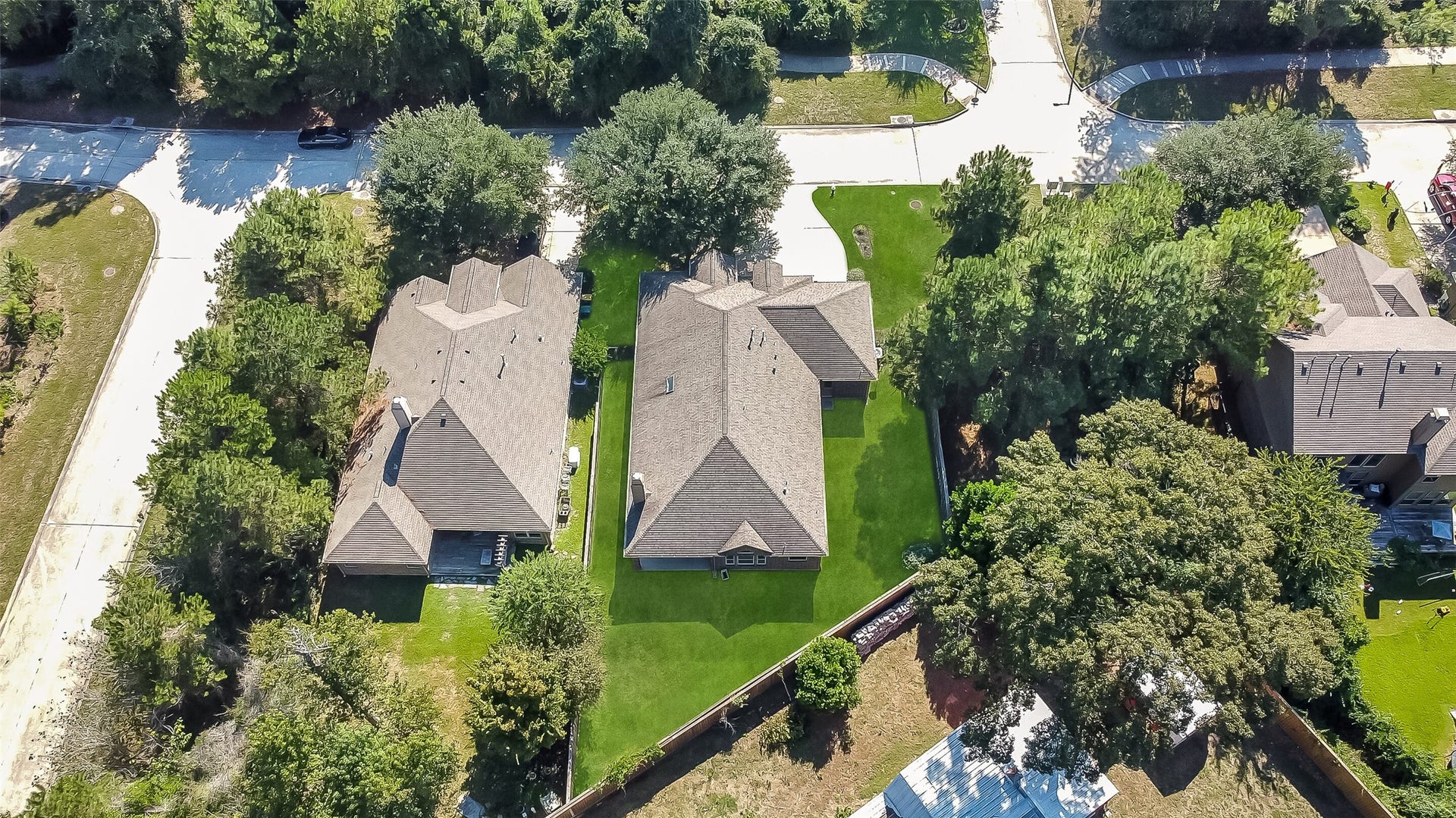 95 S Greenprint Circle, Tomball, TX 77375 95 S Greenprint Circle, Tomball, TX 77375