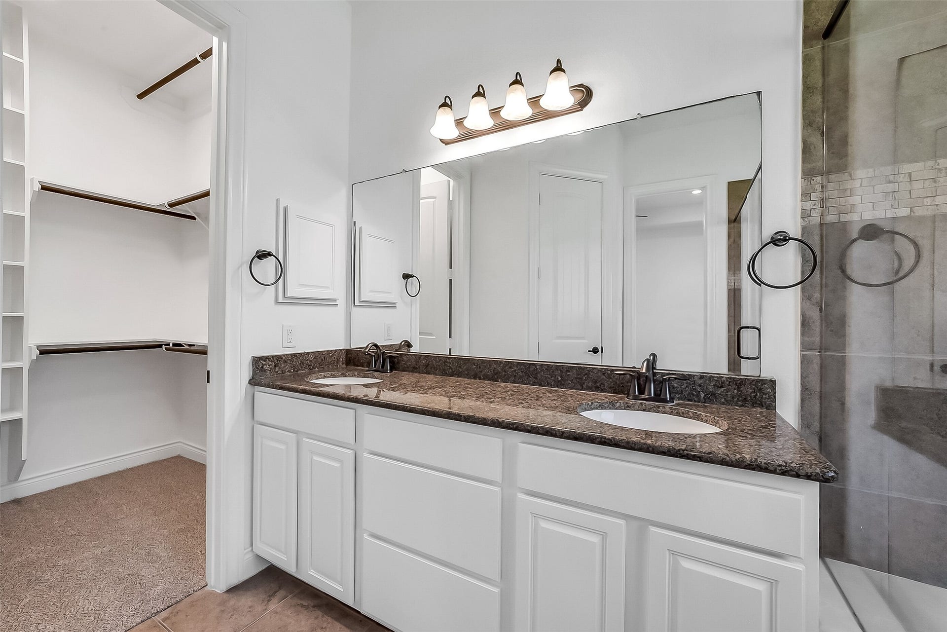 95 S Greenprint Circle, Tomball, TX 77375 95 S Greenprint Circle, Tomball, TX 77375