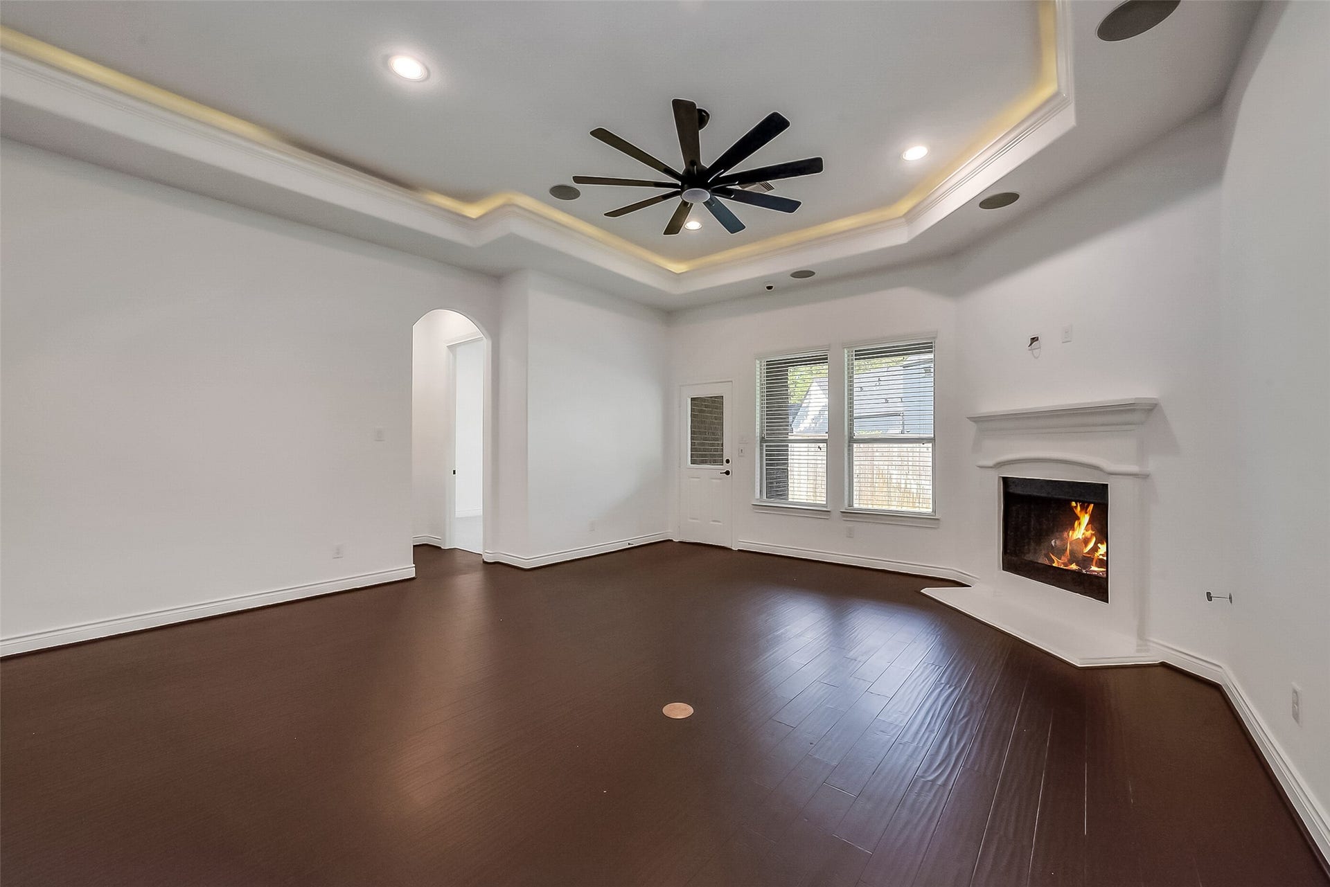 95 S Greenprint Circle, Tomball, TX 77375 95 S Greenprint Circle, Tomball, TX 77375