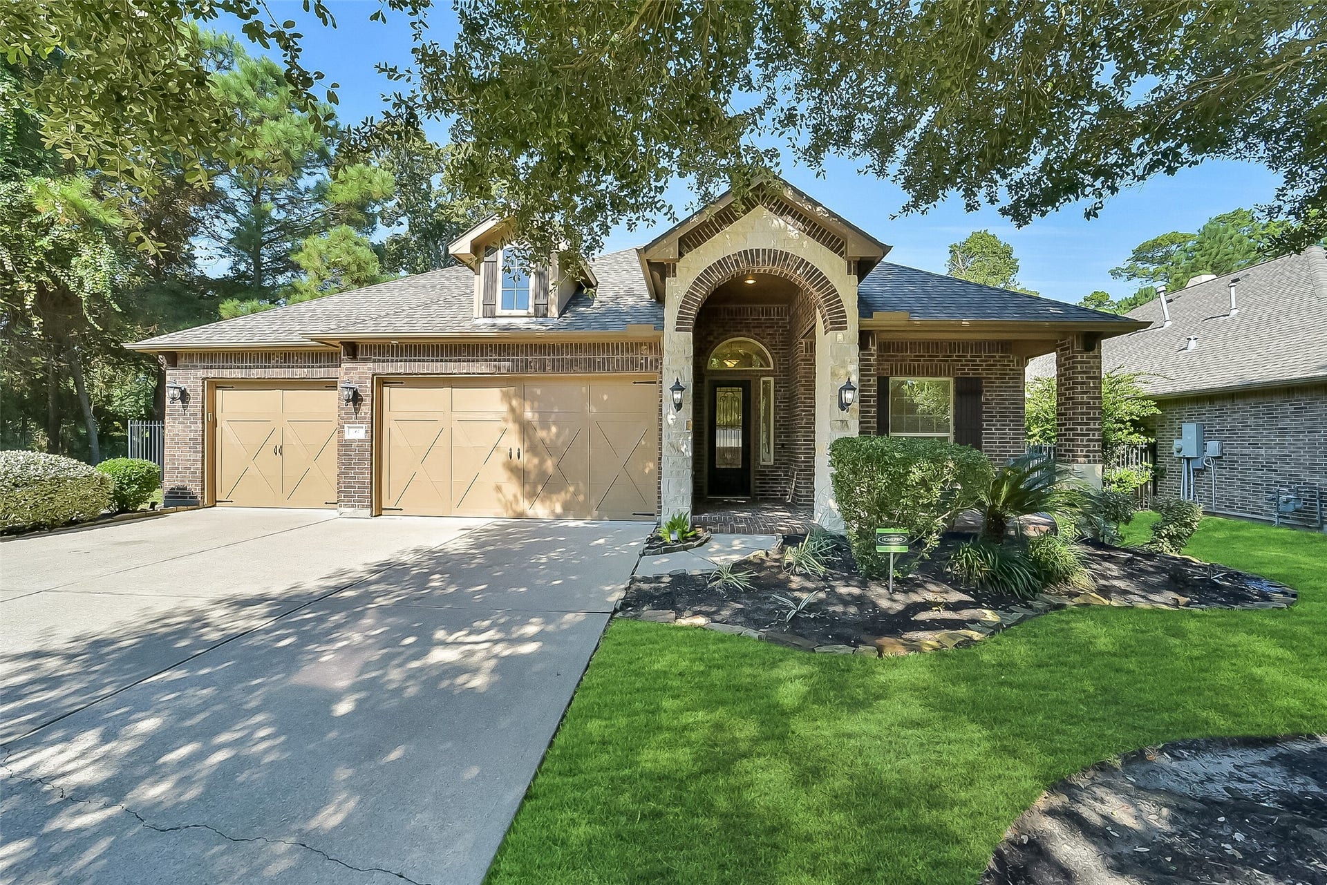 95 S Greenprint Circle, Tomball, TX 77375 95 S Greenprint Circle, Tomball, TX 77375