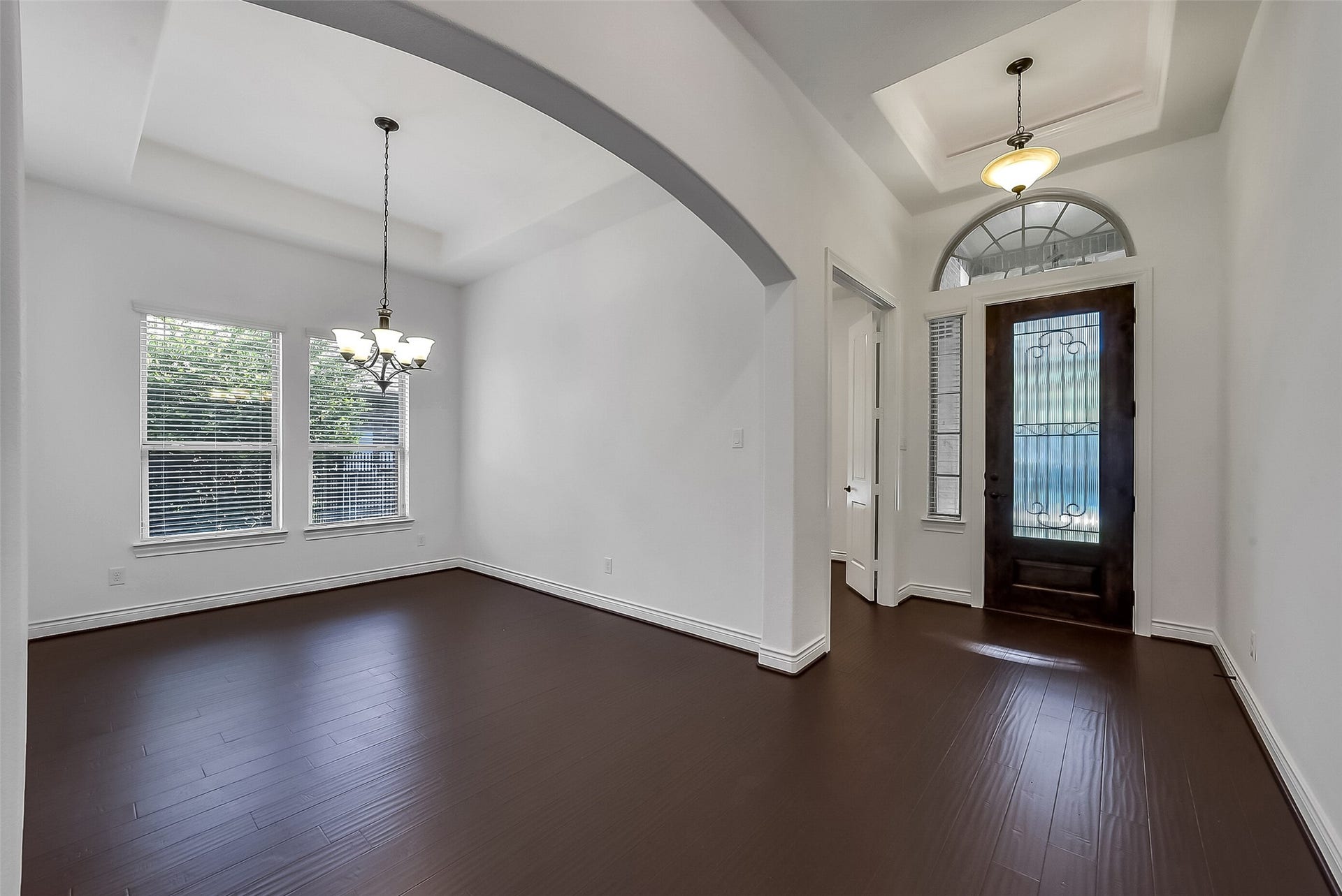95 S Greenprint Circle, Tomball, TX 77375 95 S Greenprint Circle, Tomball, TX 77375
