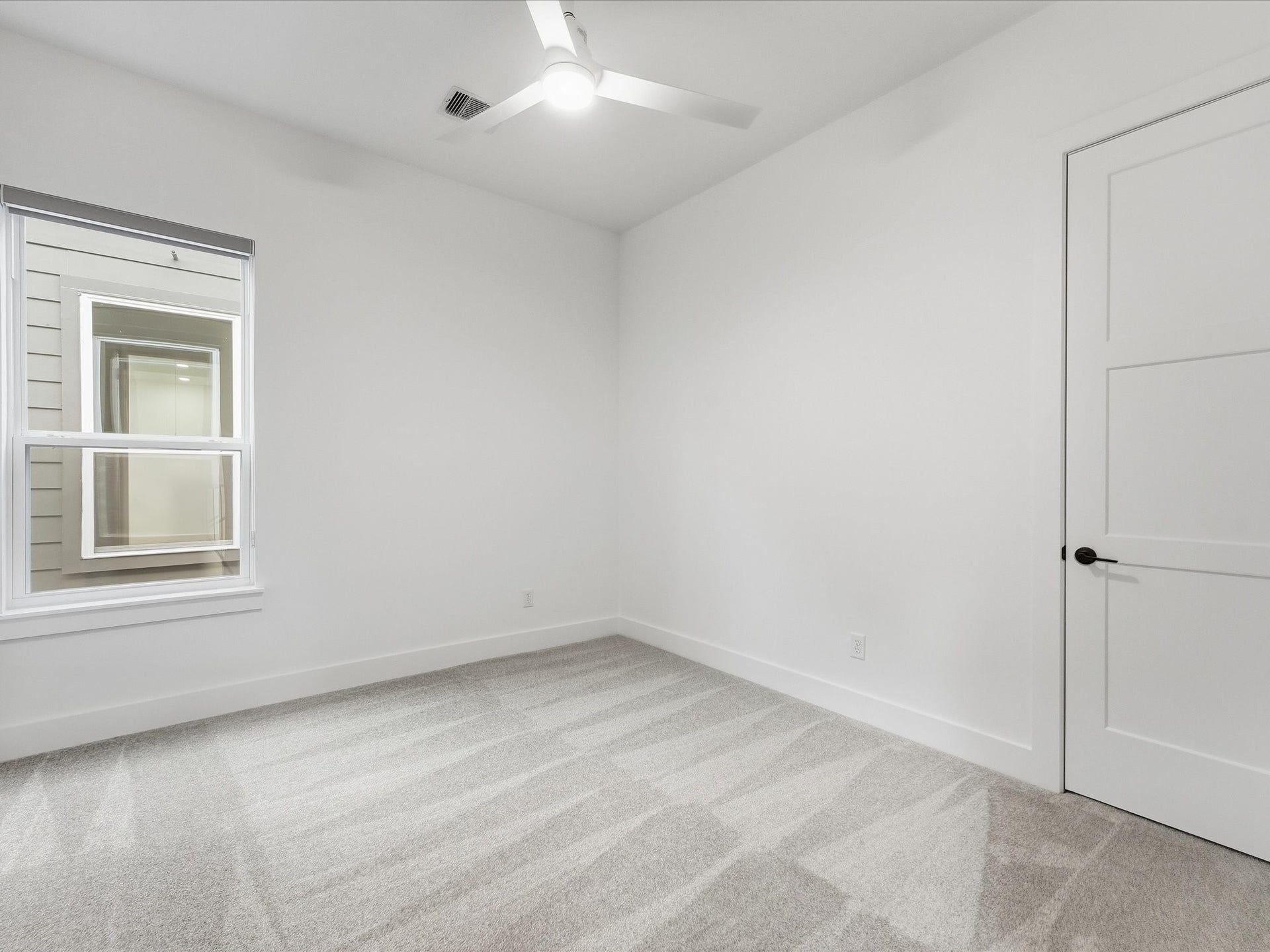 1423 - 1421 E 36th Street, Houston, TX 77022