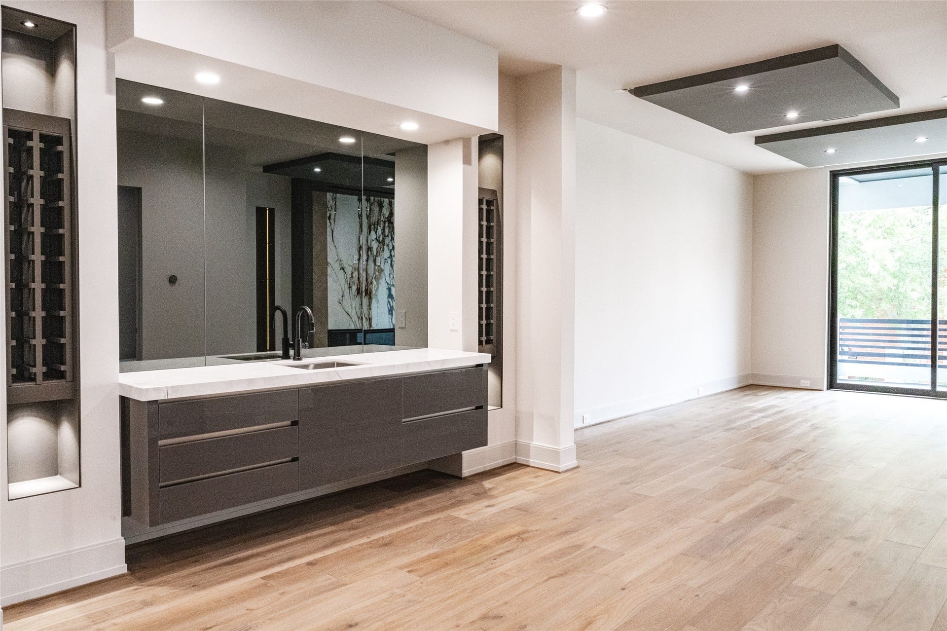 1517 W McDuffie Street, Houston, TX 77019 1517 W McDuffie Street, Houston, TX 77019