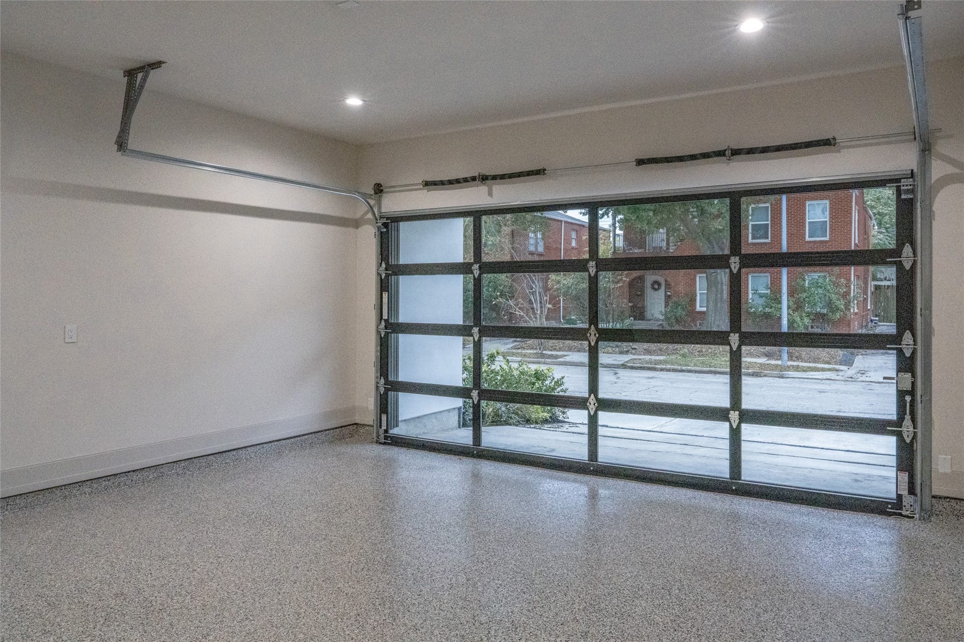 1517 W McDuffie Street, Houston, TX 77019 1517 W McDuffie Street, Houston, TX 77019