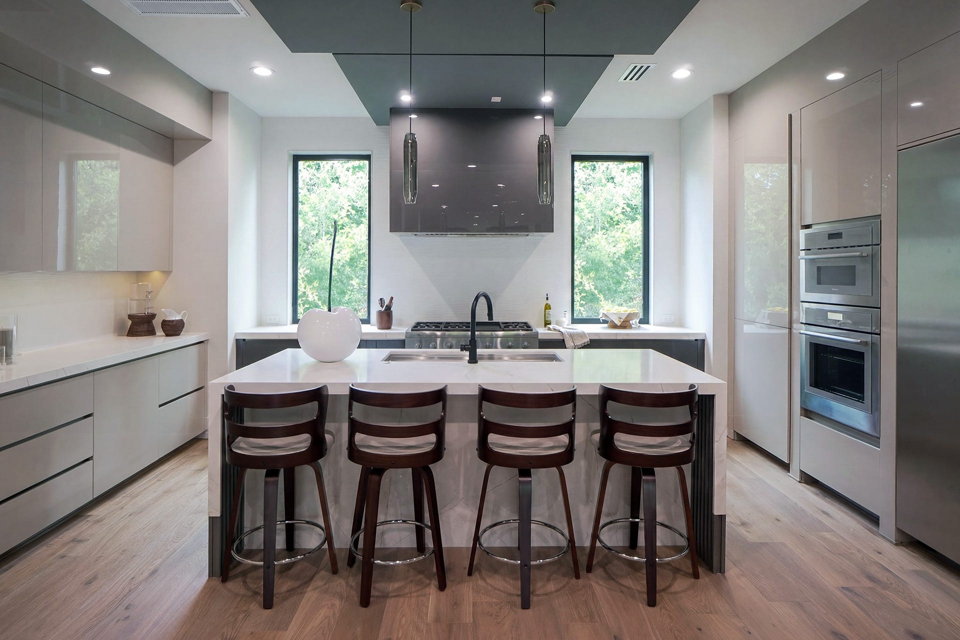 1517 McDuffie Street, Houston, TX 77019 1517 McDuffie Street, Houston, TX 77019