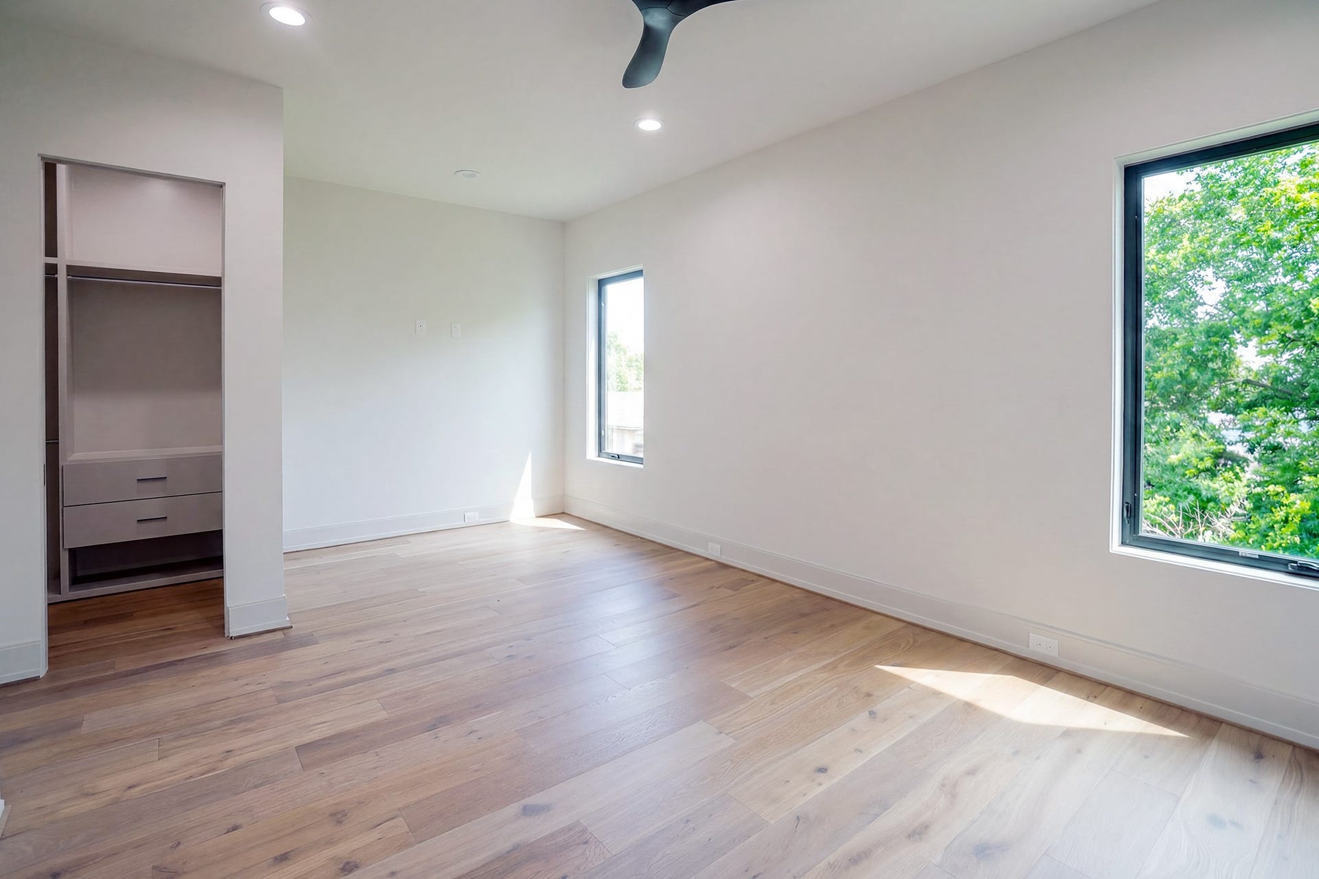 1517 McDuffie Street, Houston, TX 77019 1517 McDuffie Street, Houston, TX 77019