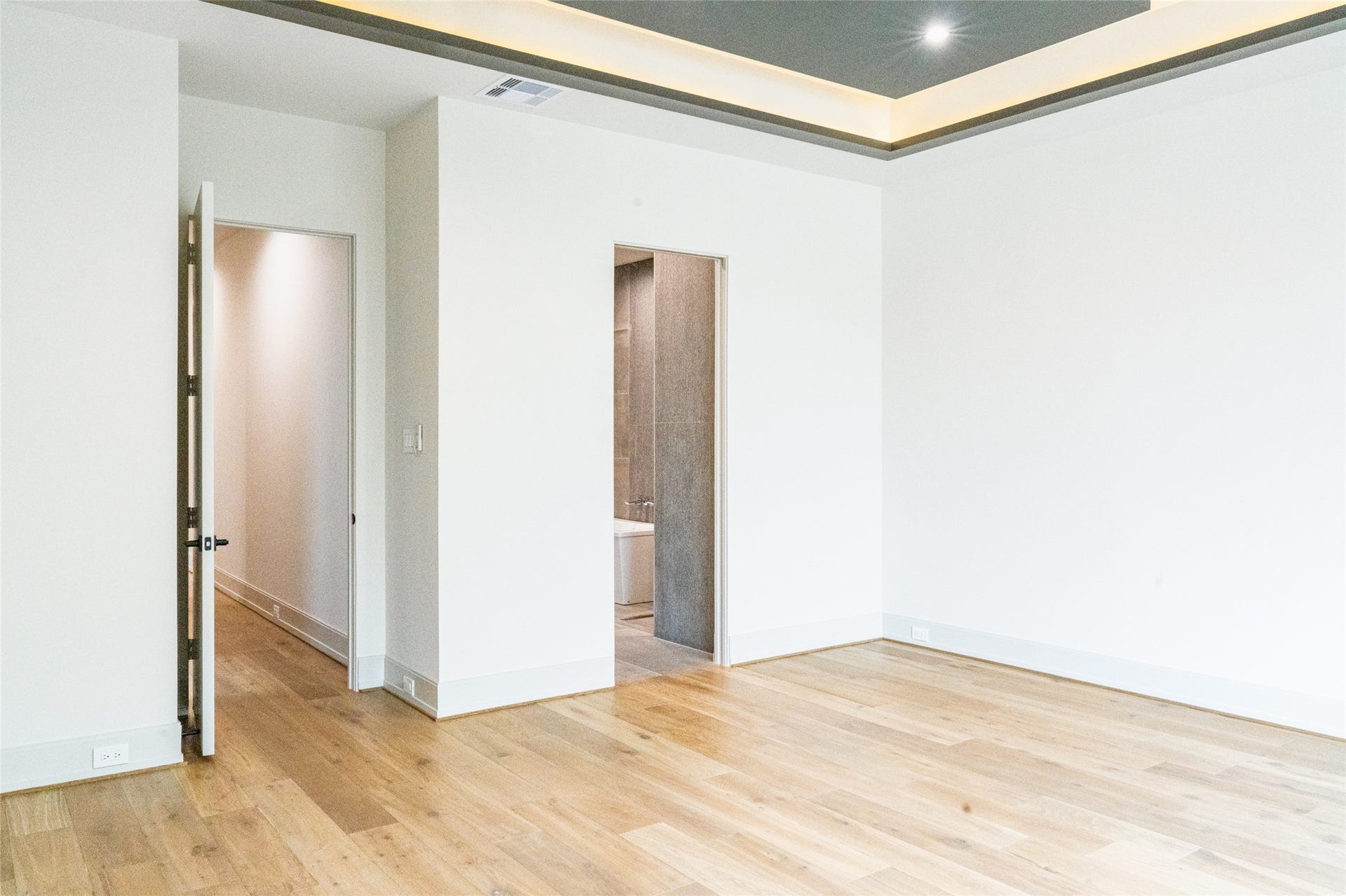 1517 W McDuffie Street, Houston, TX 77019 1517 W McDuffie Street, Houston, TX 77019