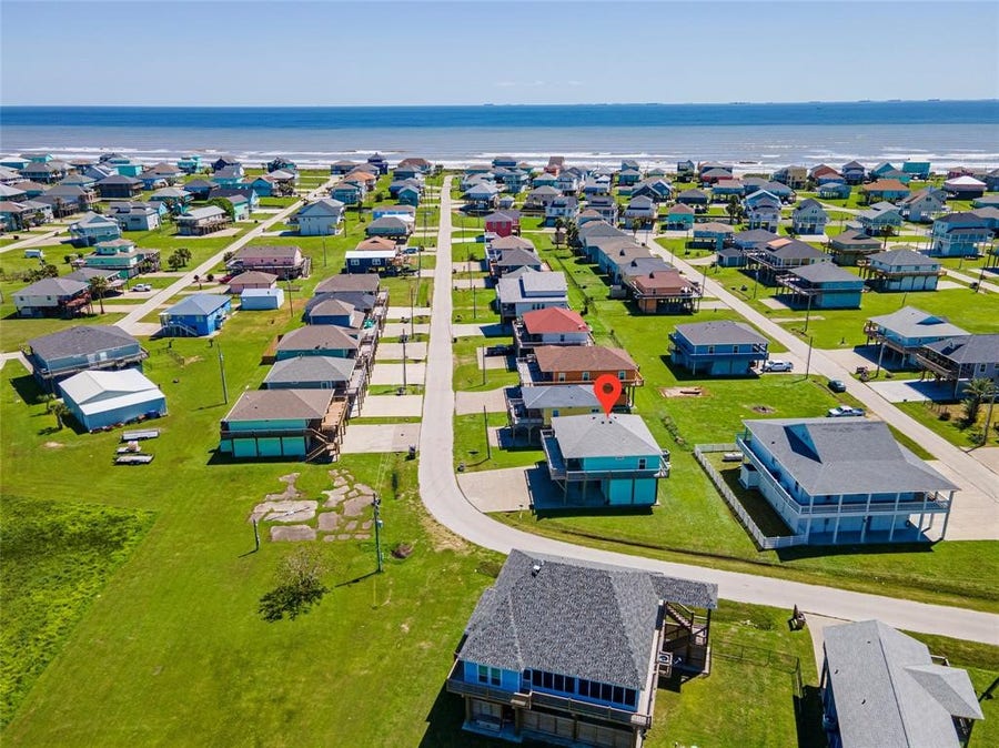 Property photo for 987 Surf, Crystal Beach, TX
