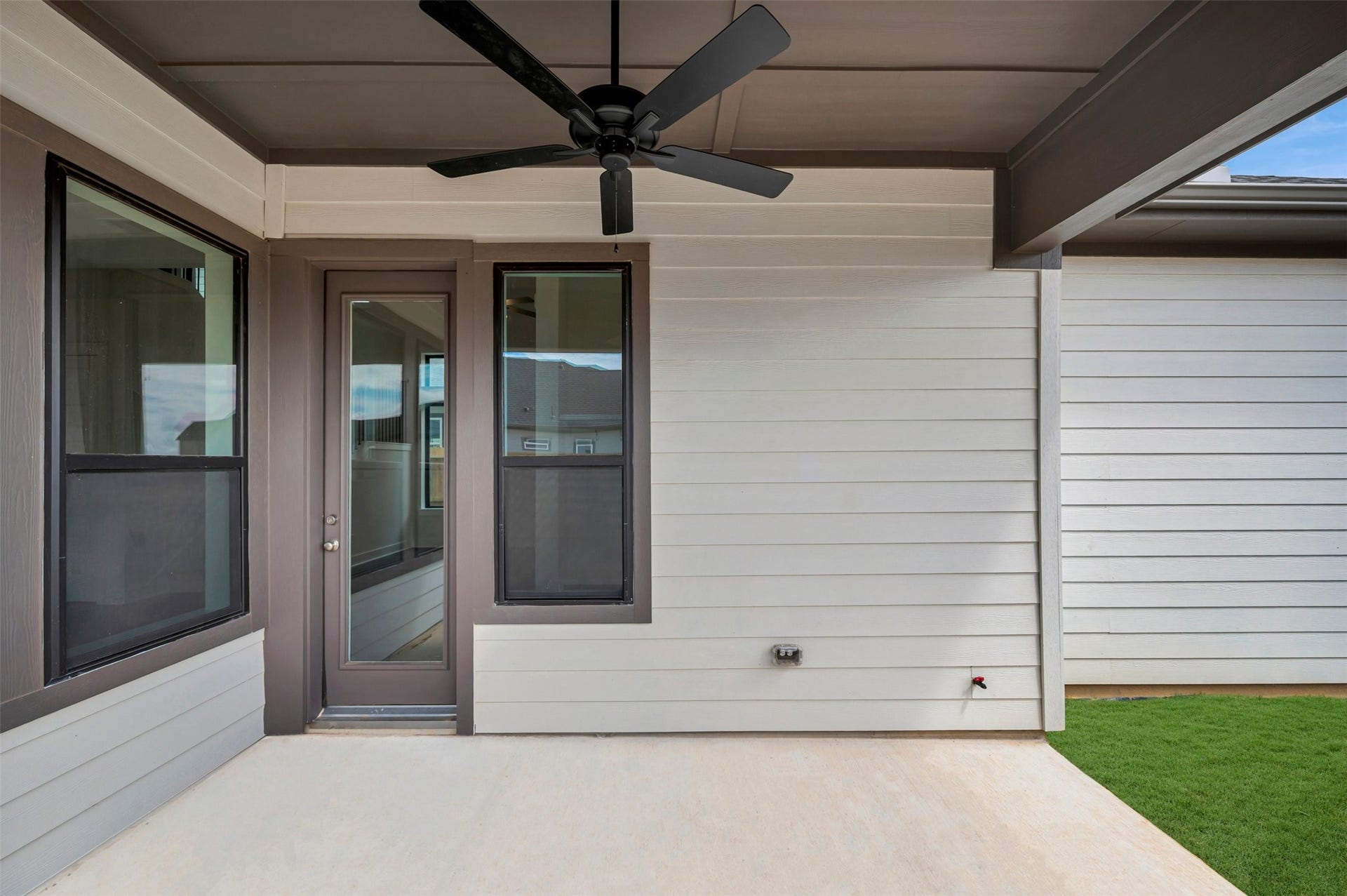 16730 Vibrant Avenue, Hockley, TX 77447 16730 Vibrant Avenue, Hockley, TX 77447