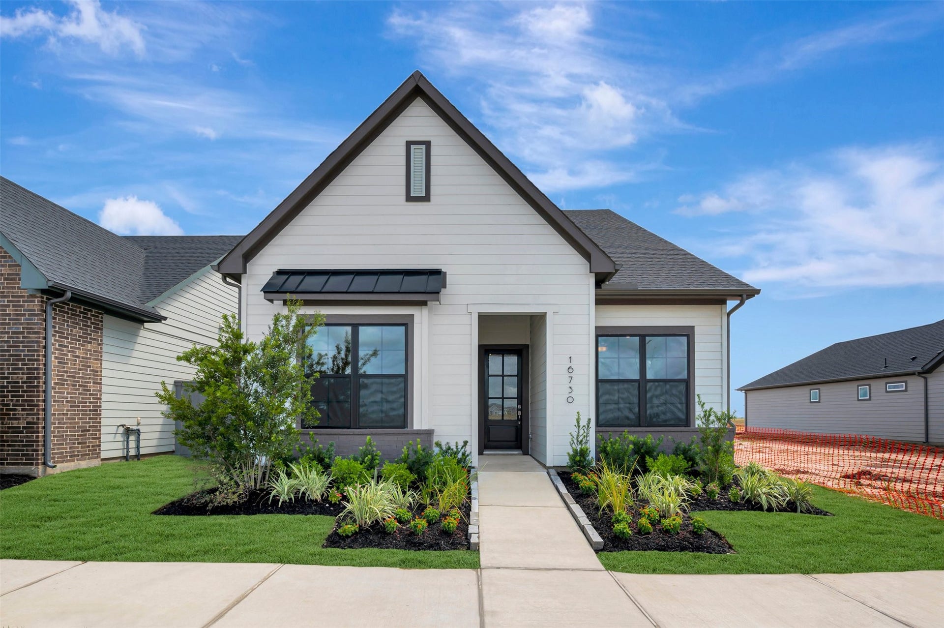 16730 Vibrant Avenue, Hockley, TX 77447 Welcome to The Cody by David Weekley Homes. Move-In Ready Now!