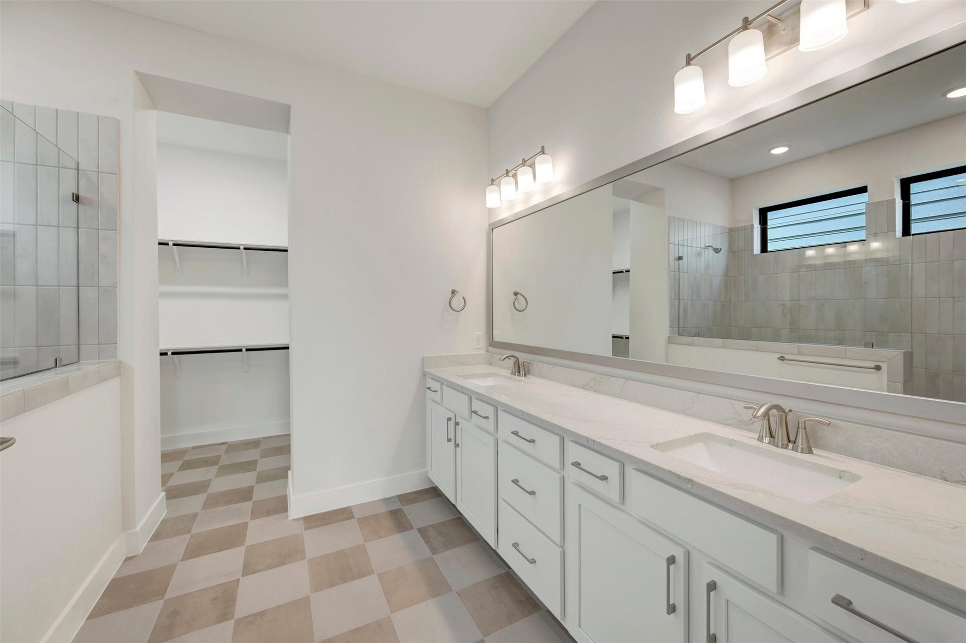16730 Vibrant Avenue, Hockley, TX 77447 16730 Vibrant Avenue, Hockley, TX 77447