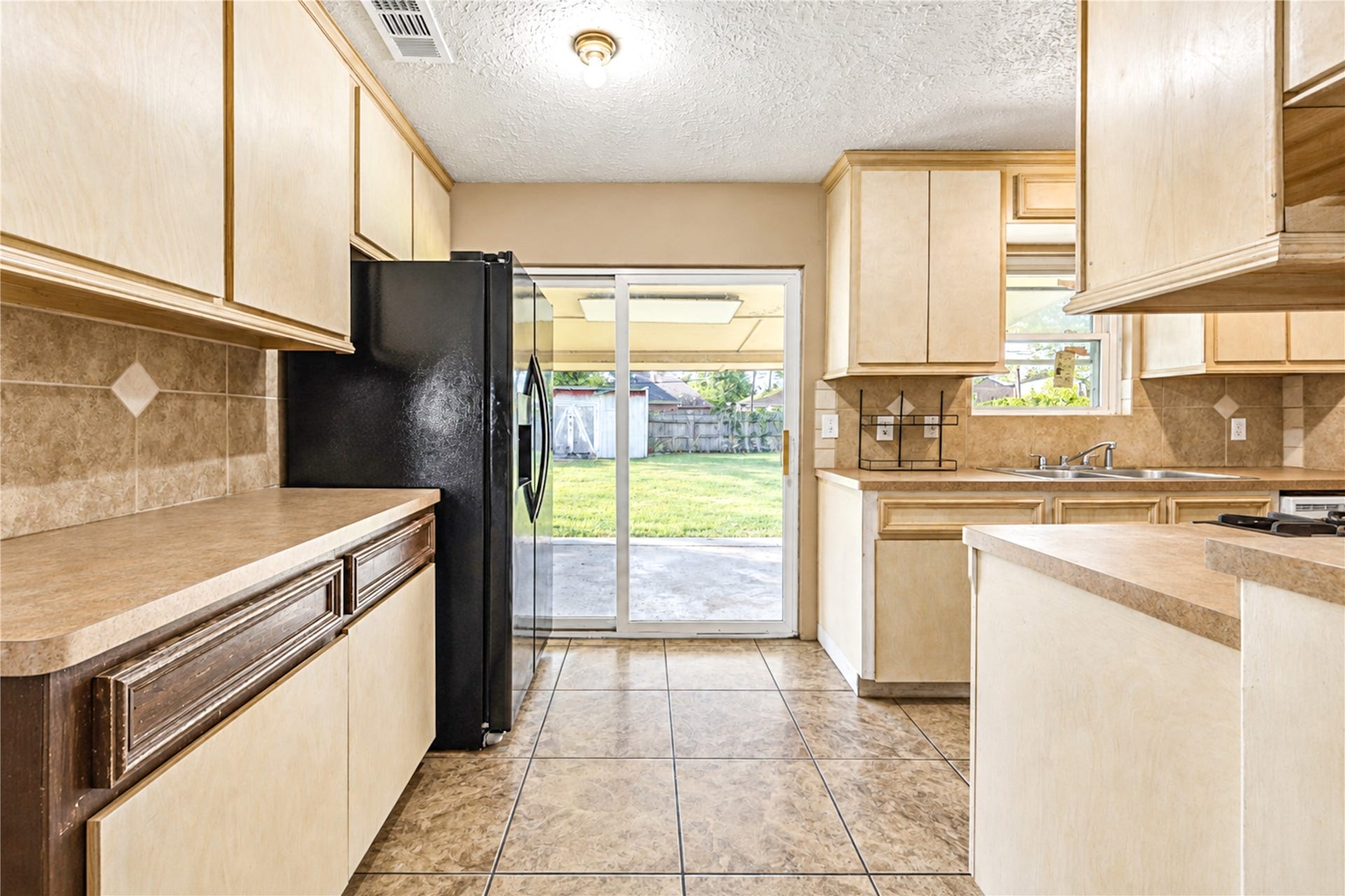 1009 Wisconsin Street, South Houston, TX 77587 1009 Wisconsin Street, South Houston, TX 77587