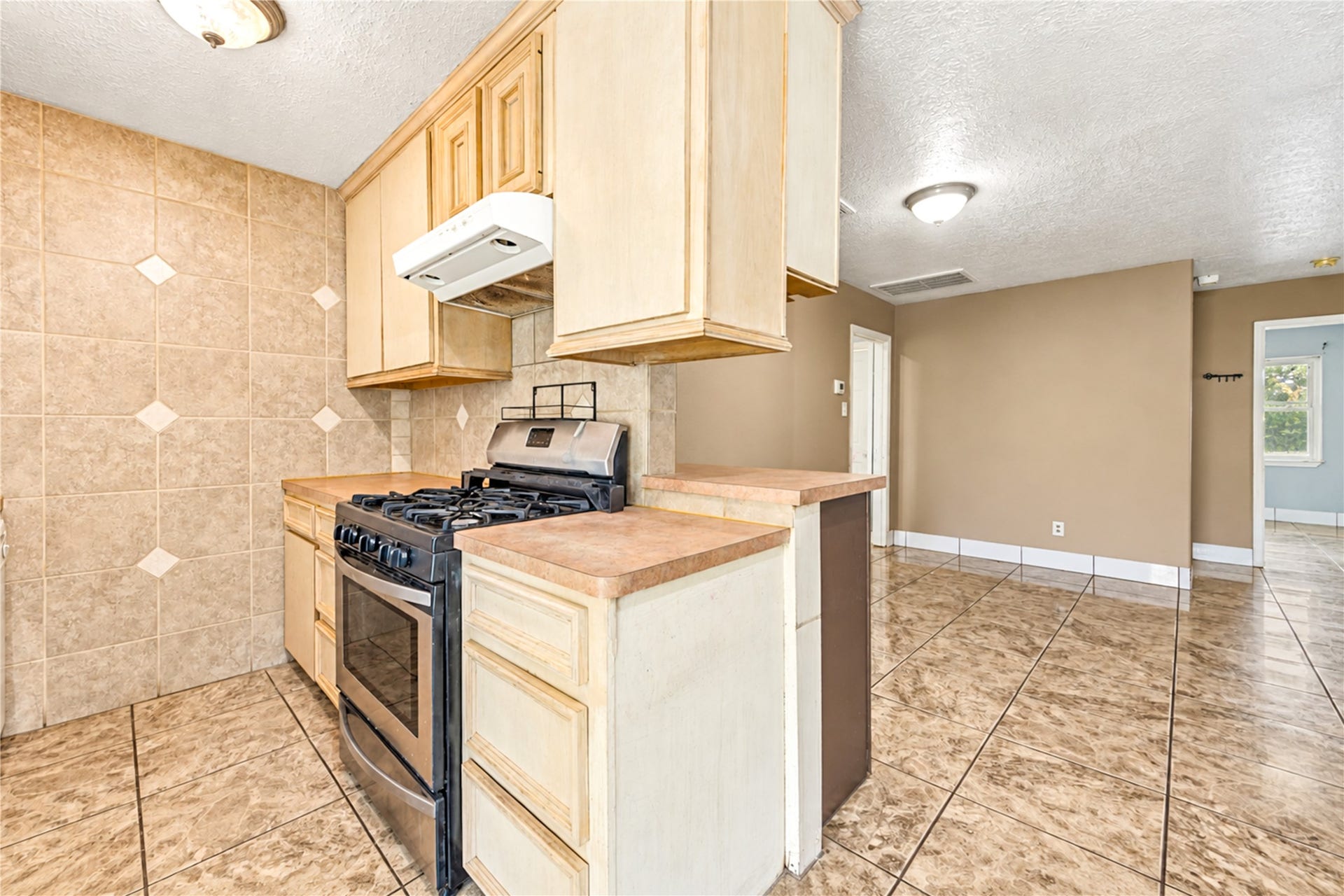 1009 Wisconsin Street, South Houston, TX 77587 1009 Wisconsin Street, South Houston, TX 77587