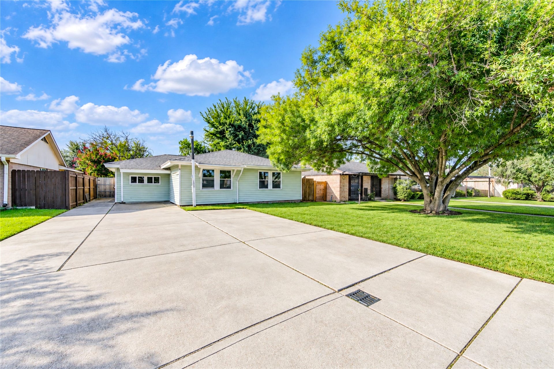 1009 Wisconsin Street, South Houston, TX 77587 1009 Wisconsin Street, South Houston, TX 77587