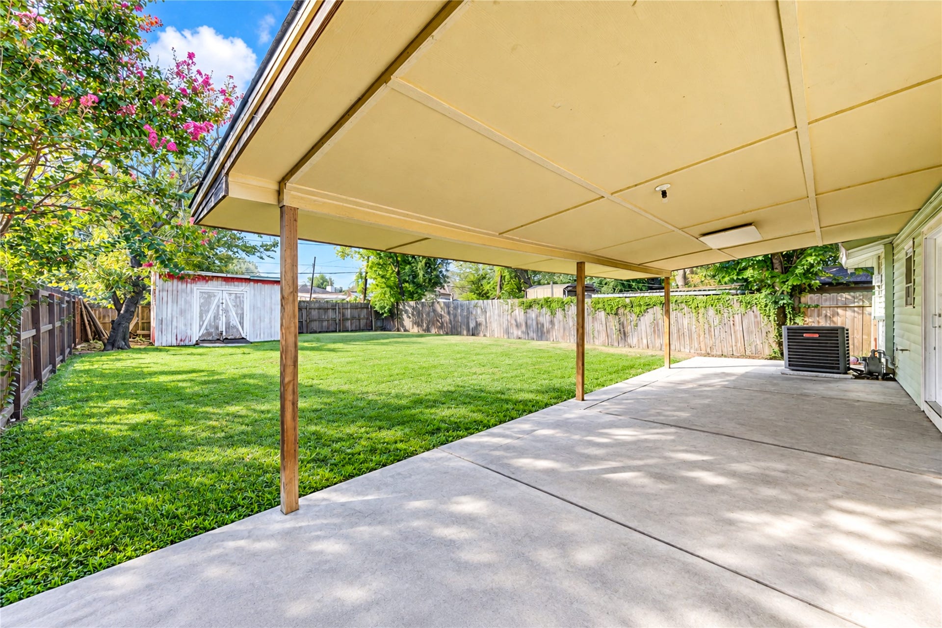 1009 Wisconsin Street, South Houston, TX 77587 1009 Wisconsin Street, South Houston, TX 77587