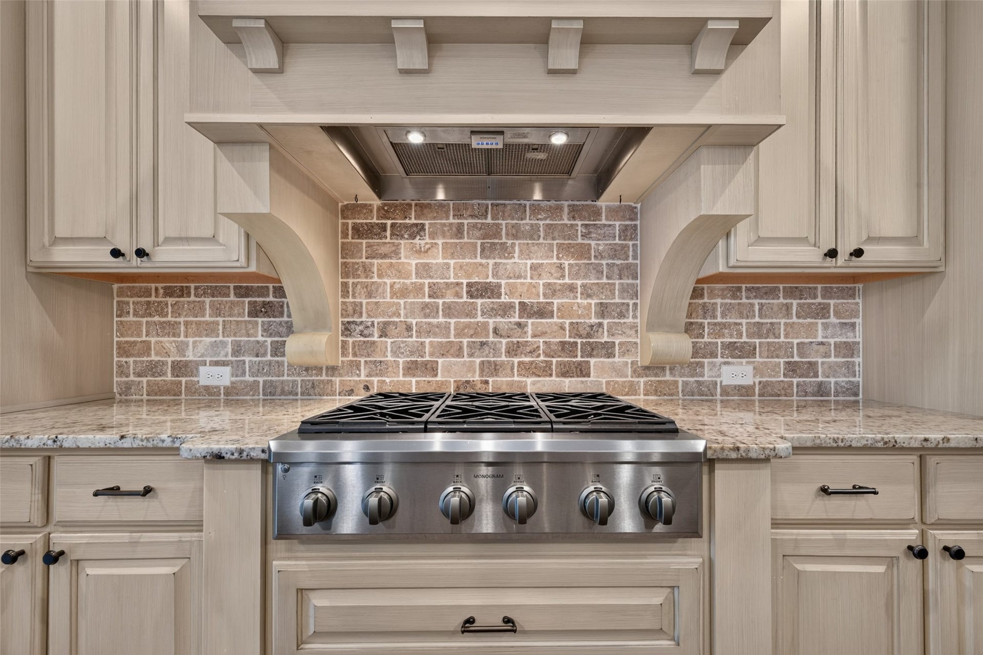 109 Blanton Bend Drive, Montgomery, TX 77316 Monogram 6 burner gas stove