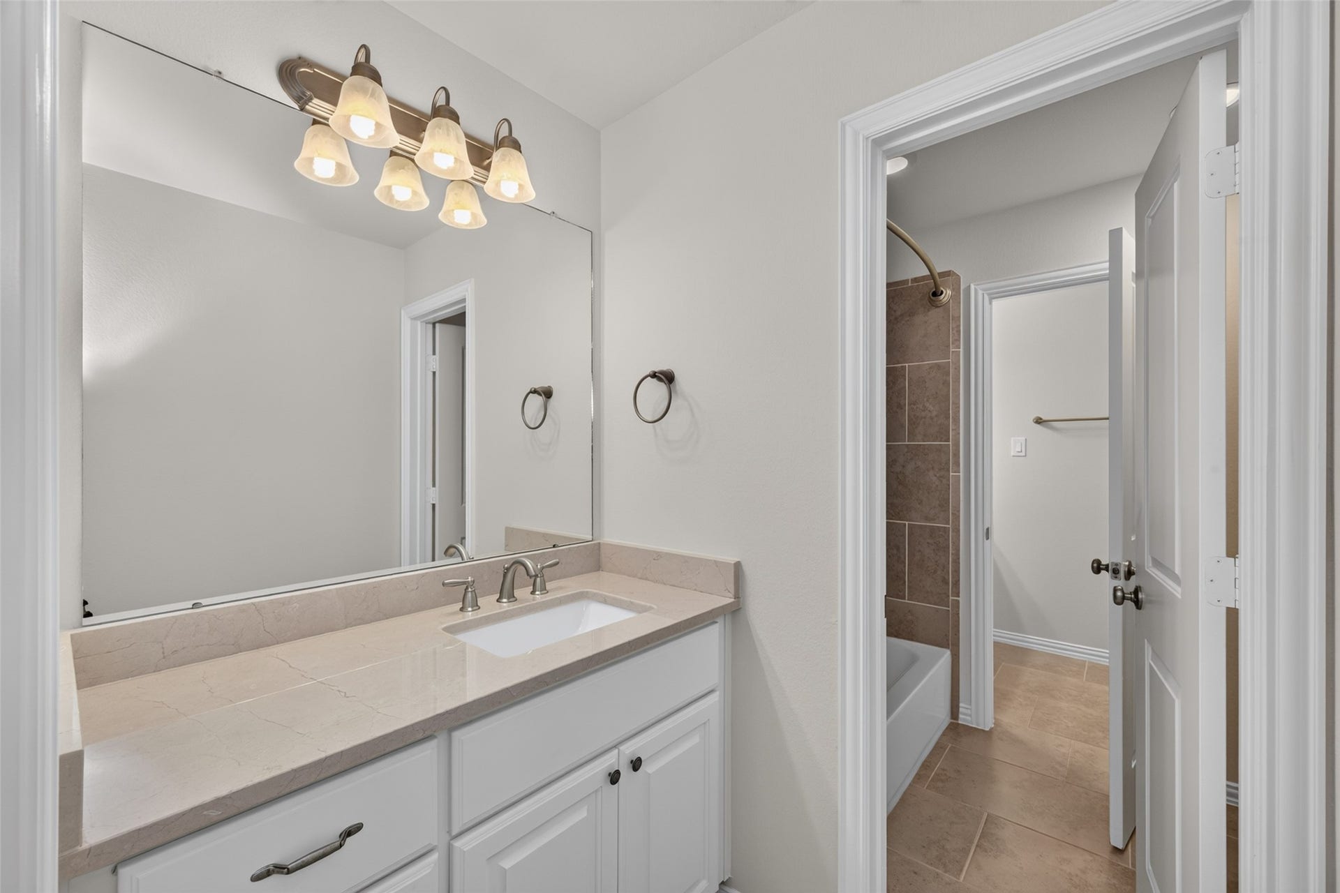109 Blanton Bend Drive, Montgomery, TX 77316 109 Blanton Bend Drive, Montgomery, TX 77316